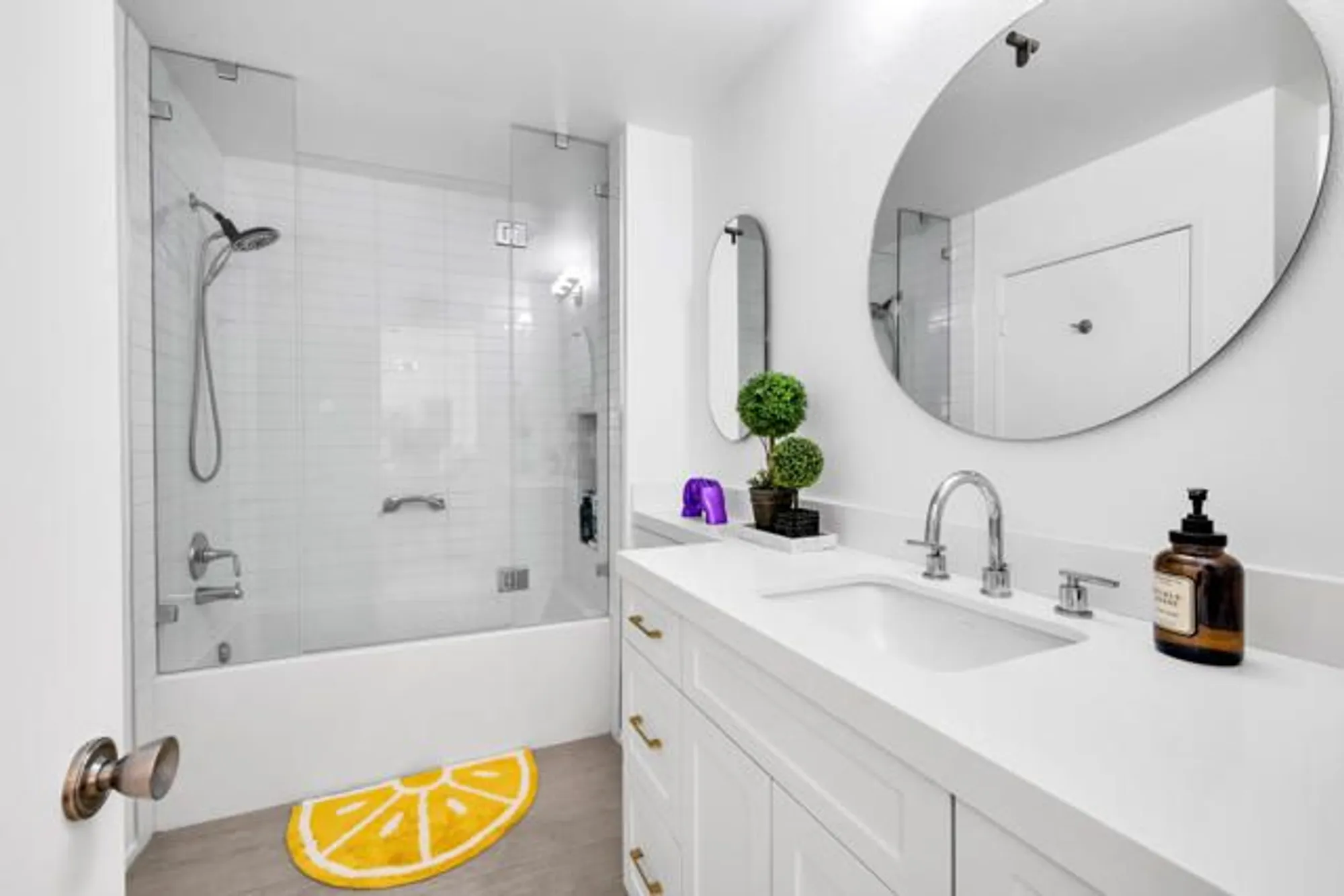 Property Slideshow image 20 of 29 | 55334 riviera, La Quinta, CA, 92253