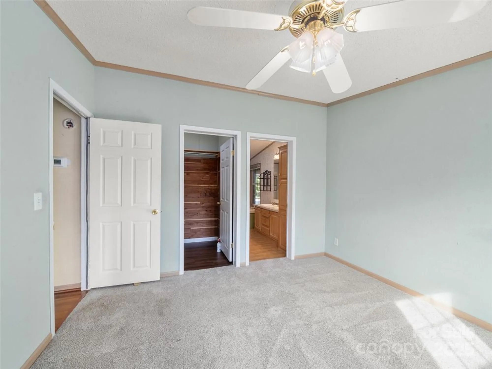 Property Slideshow image 17 of 42 | 236 white ash cir, Hendersonville, NC, 28739
