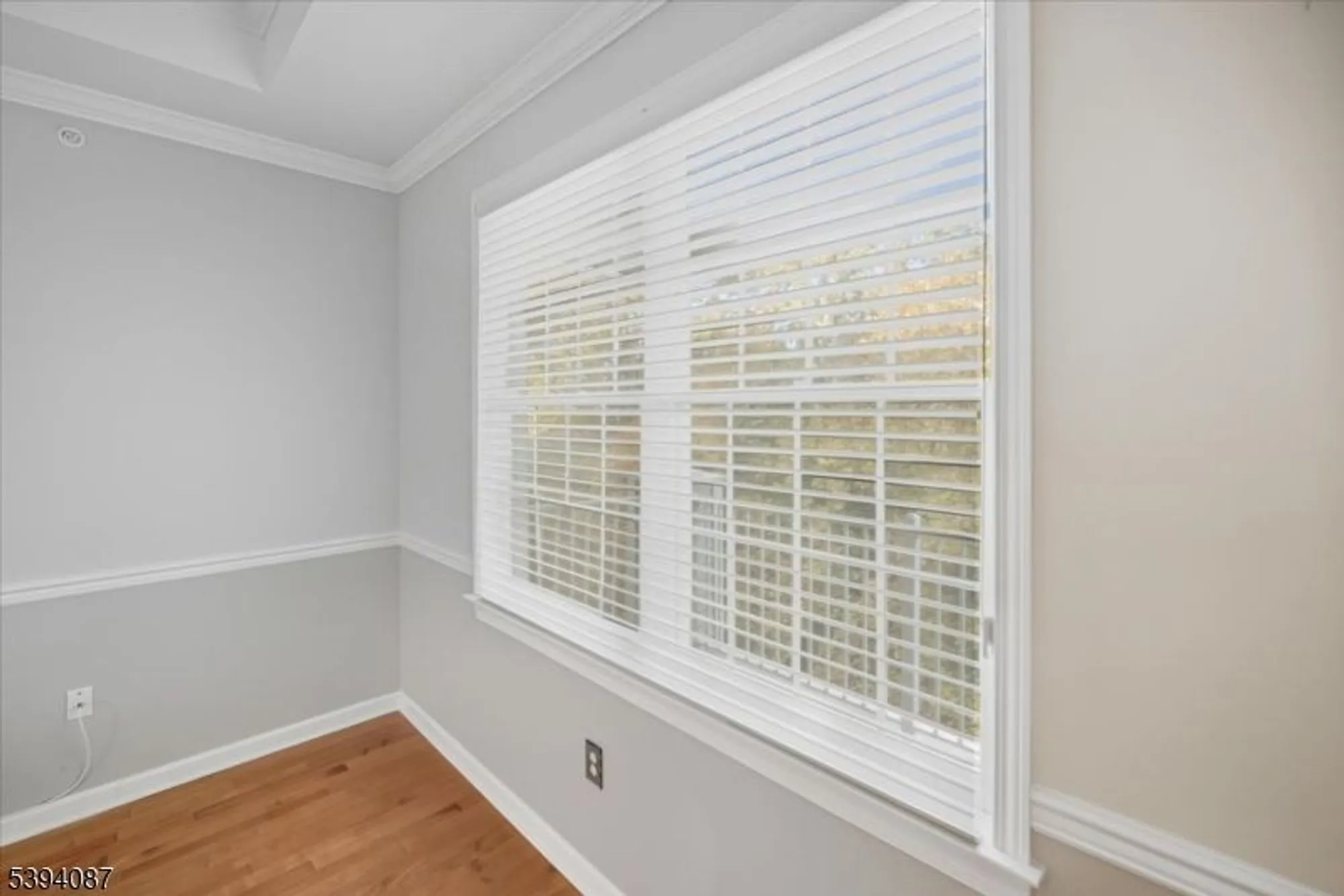 Property Slideshow image 8 of 43 | 89 ridgeview ln, Mount Arlington, NJ, 07856