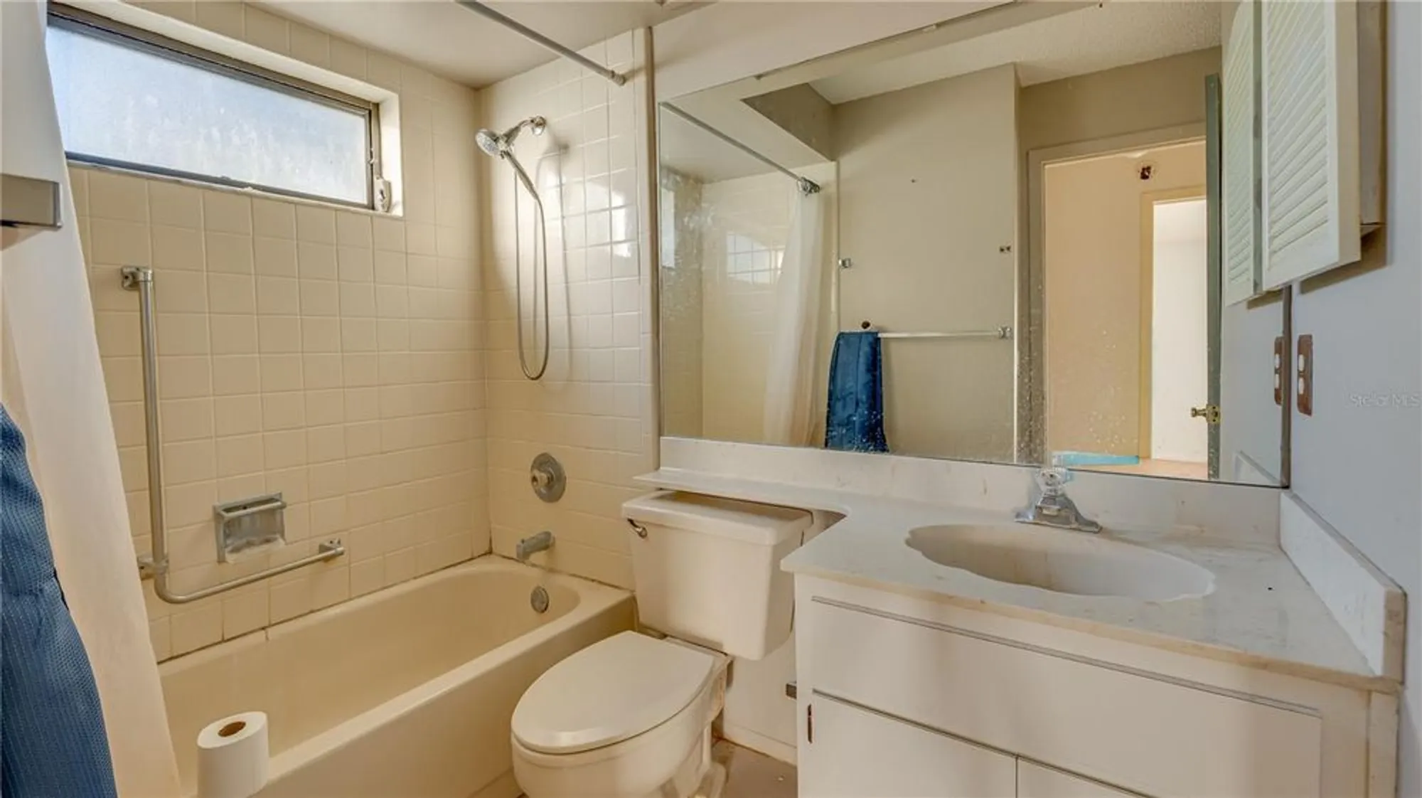 Property Slideshow image 18 of 39 | 10733 fallen leaf ln, Port Richey, FL, 34668