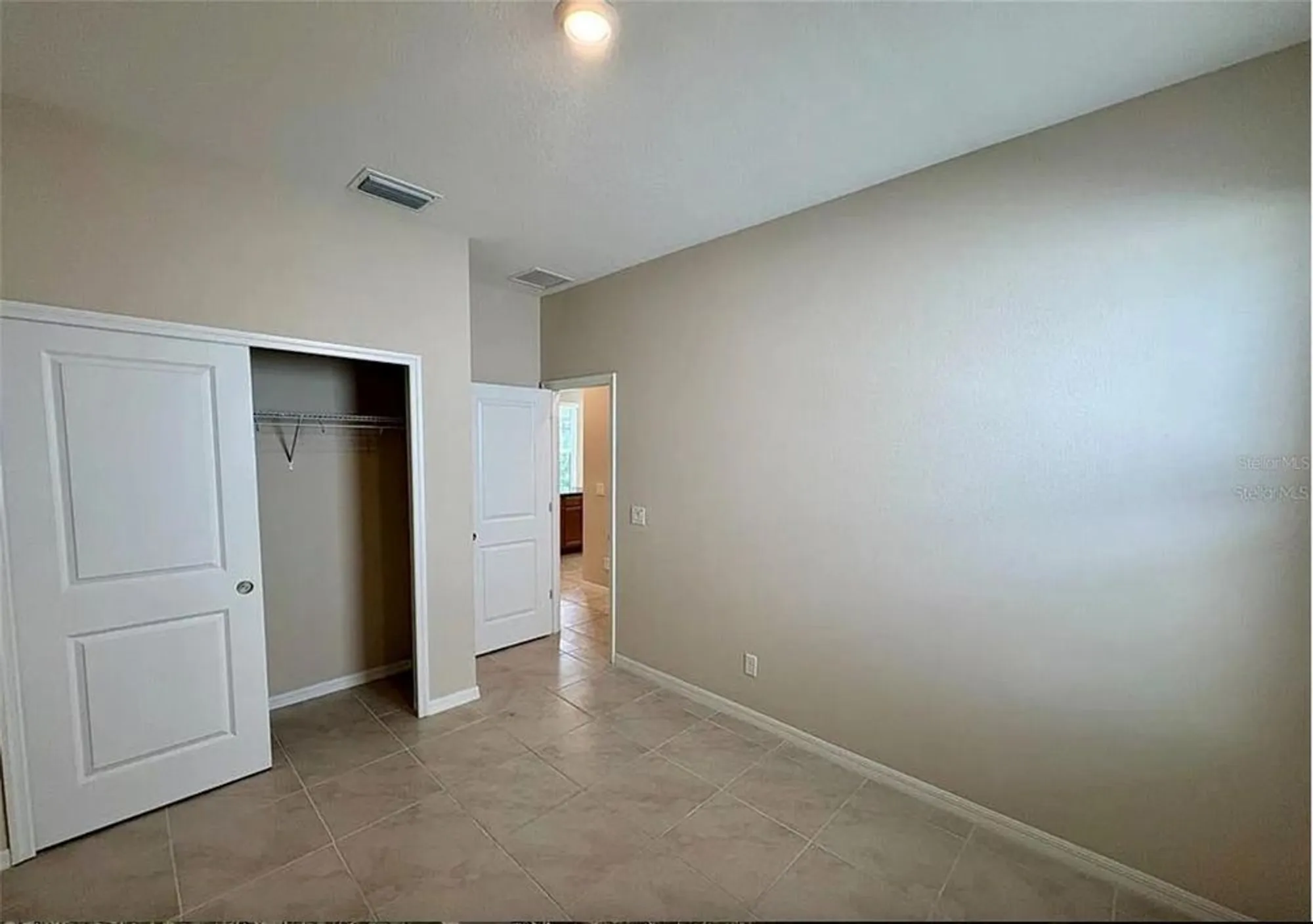 Property Slideshow image 7 of 27 | 16439 paynes mill dr, Bradenton, FL, 34211