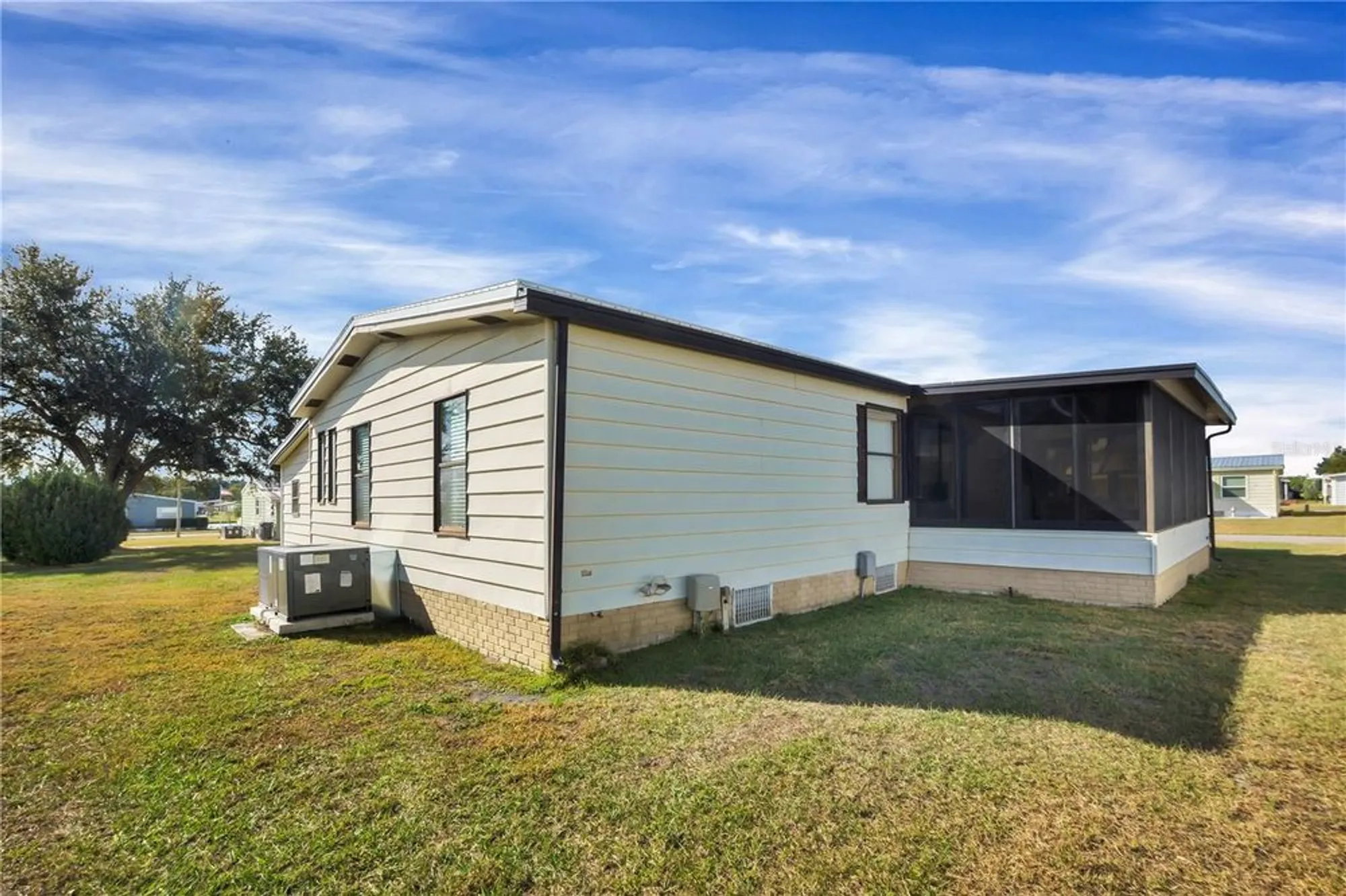 Property Slideshow image 28 of 44 | 4969 foxwood lake dr, Lakeland, FL, 33810