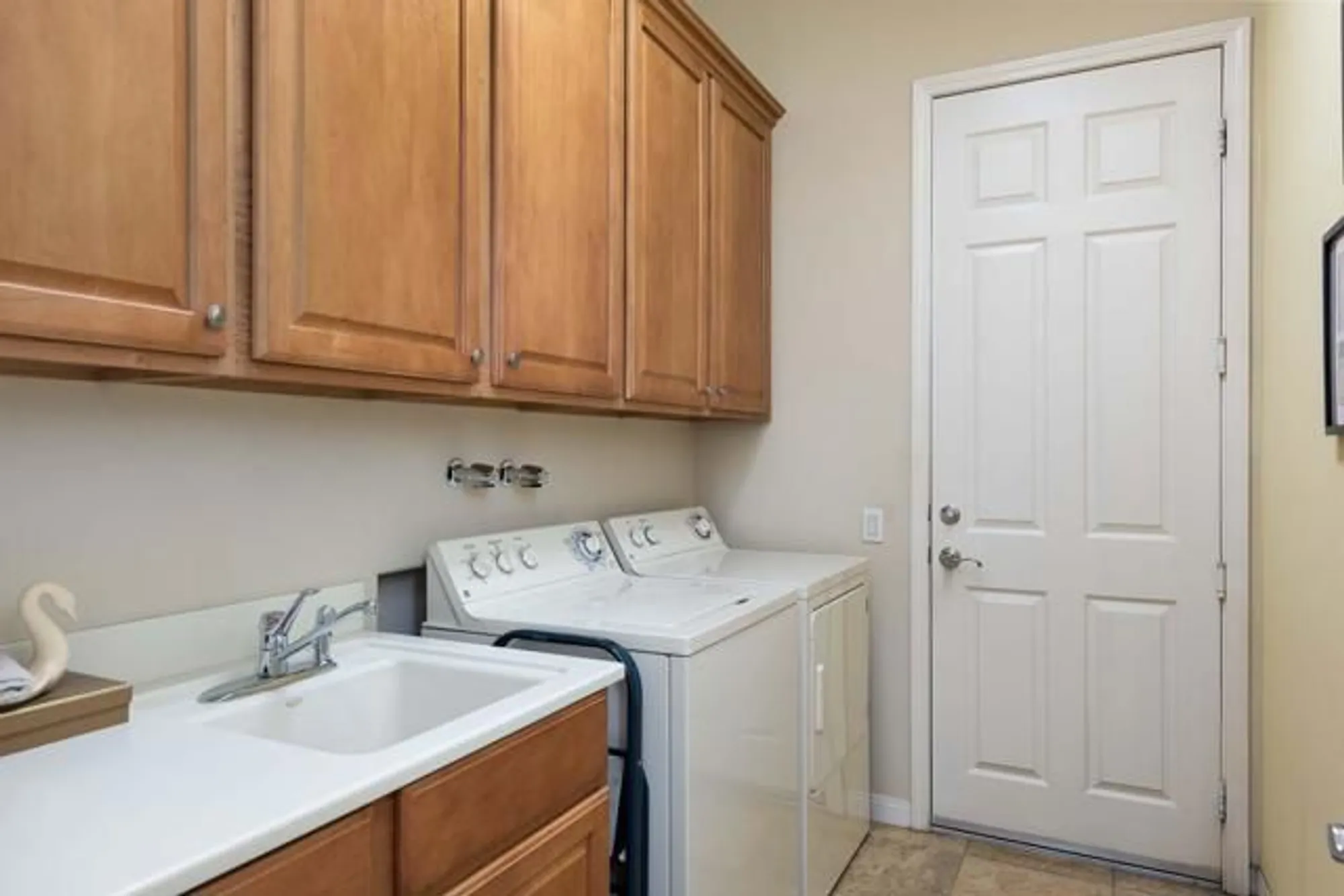 Property Slideshow image 26 of 36 | 80608 avenida santa carmen, Indio, CA, 92203