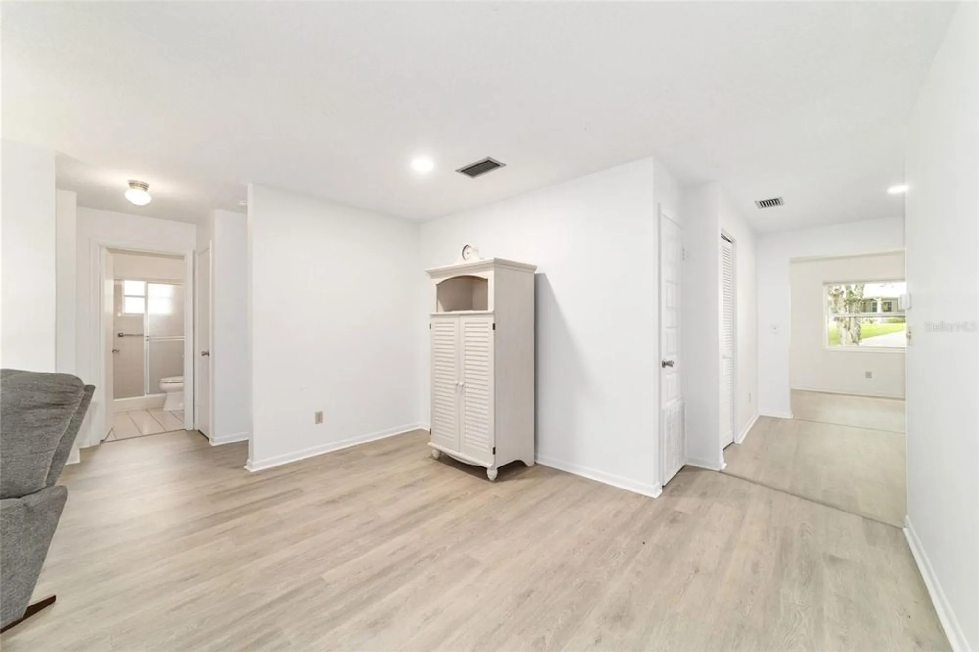 Property Slideshow image 10 of 28 | 8885 sw 97th lane rd a, Ocala, FL, 34481