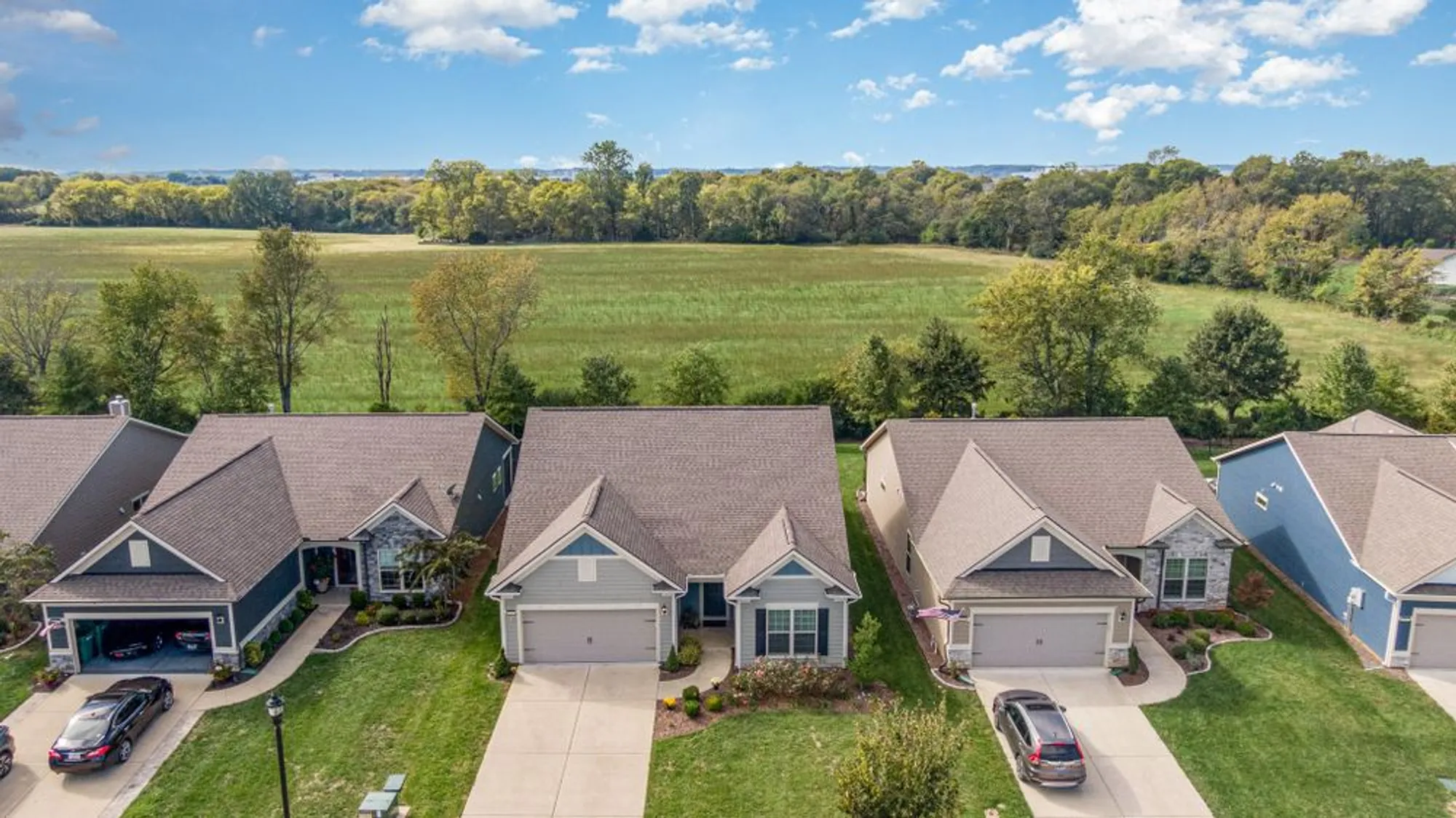 Property Slideshow image 5 of 61 | 2237 henderson dr, Spring Hill, TN, 37174