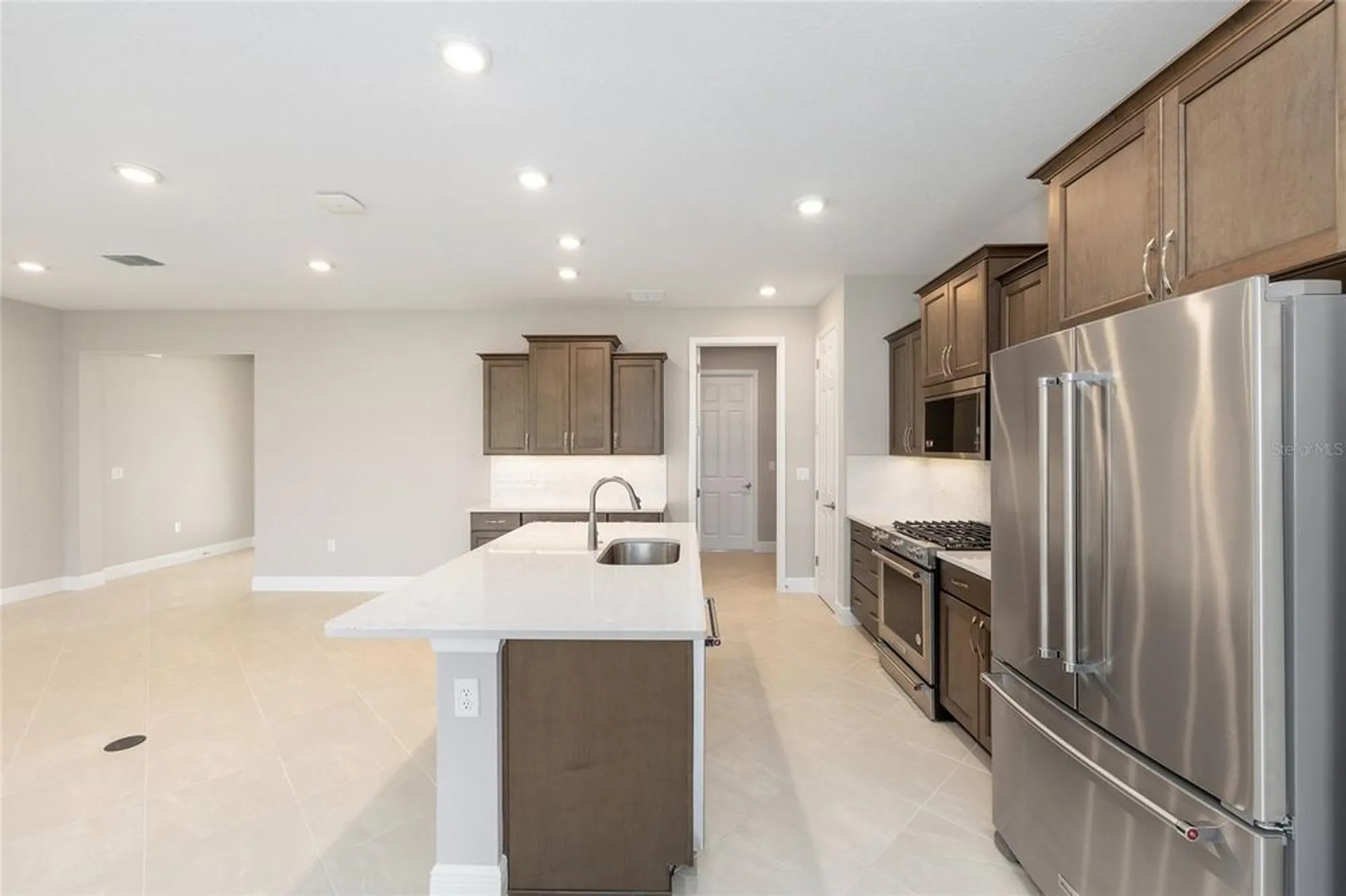 Property Slideshow image 17 of 41 | 10569 sw 98th pl, Ocala, FL, 34481