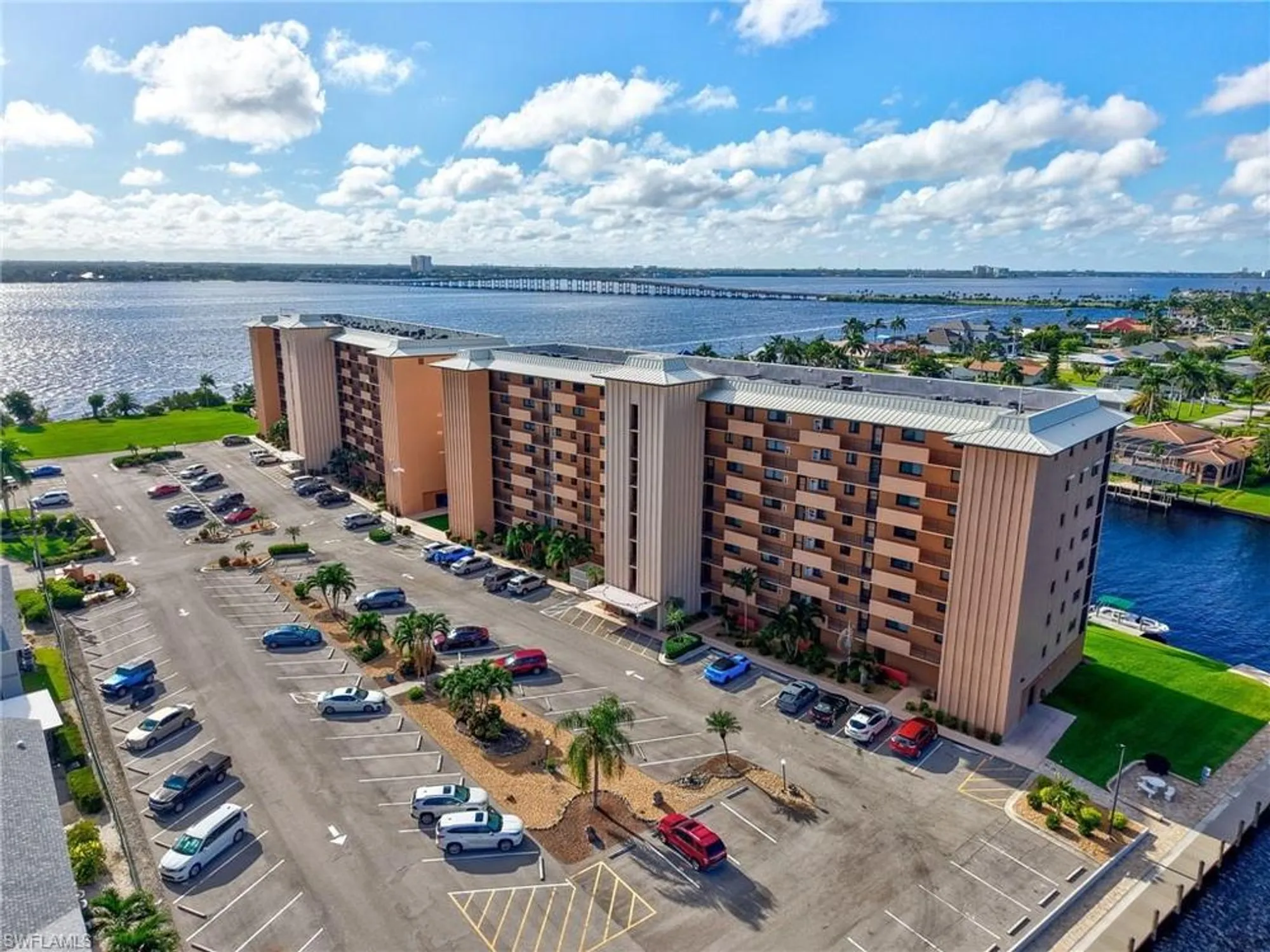 Property Slideshow image 33 of 33 | 4260 se 20th pl apt 402, Cape Coral, FL, 33904