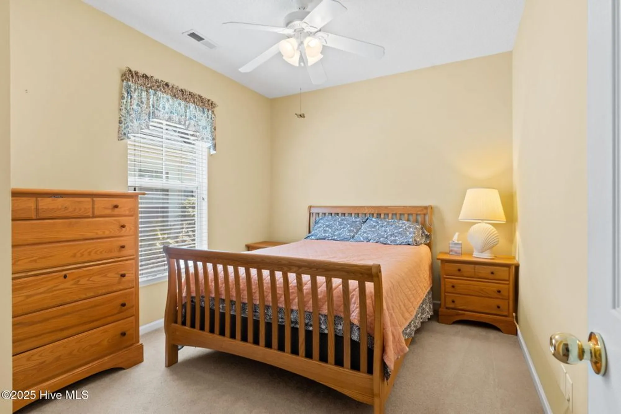 Property Slideshow image 20 of 36 | 675 meadowbrook ln, Calabash, NC, 28467