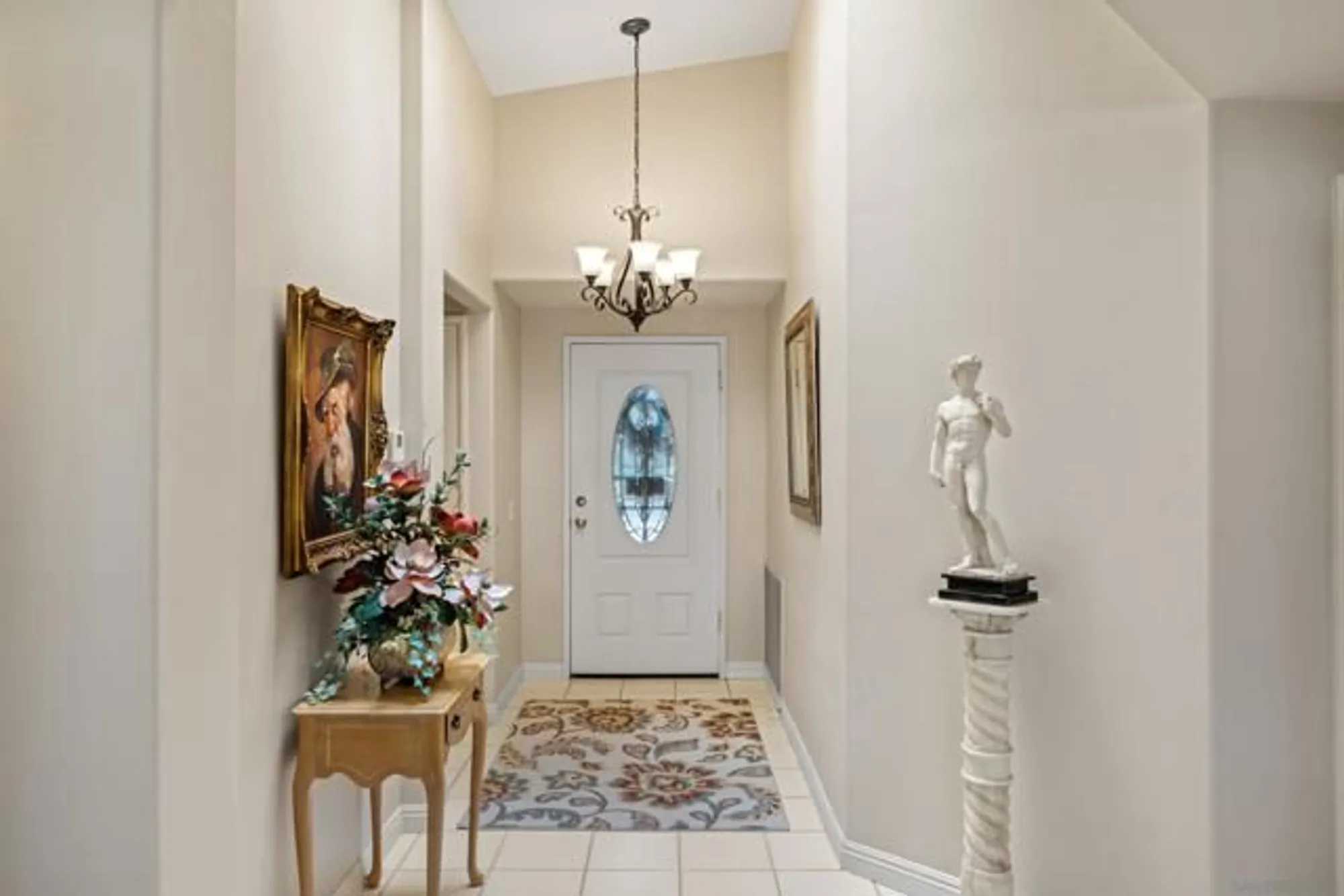 Property Slideshow image 28 of 37 | 18018 calle estepona, San Diego, CA, 92128