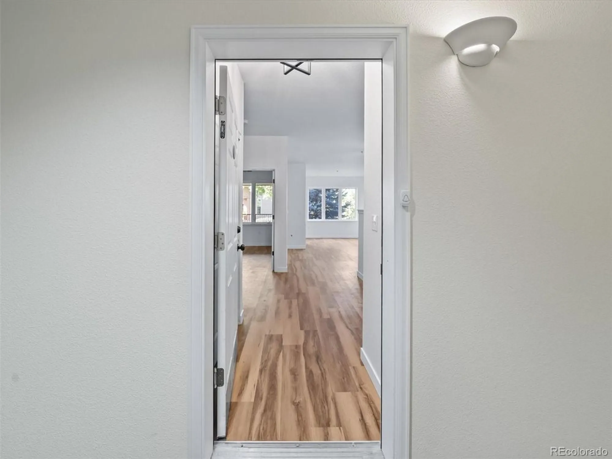 Property Slideshow image 3 of 40 | 2894 w riverwalk cir b108, Littleton, CO, 80123