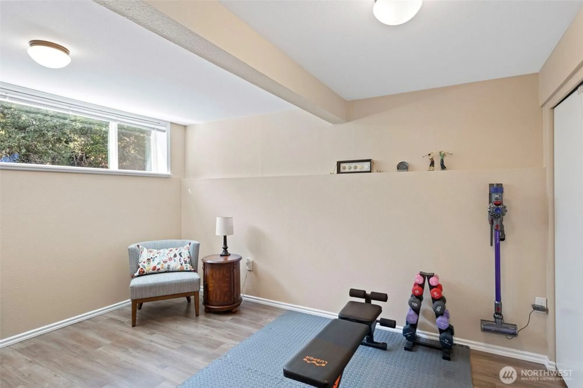 Property Slideshow image 26 of 40 | 10749 glen acres dr s # 10749s, Seattle, WA, 98168