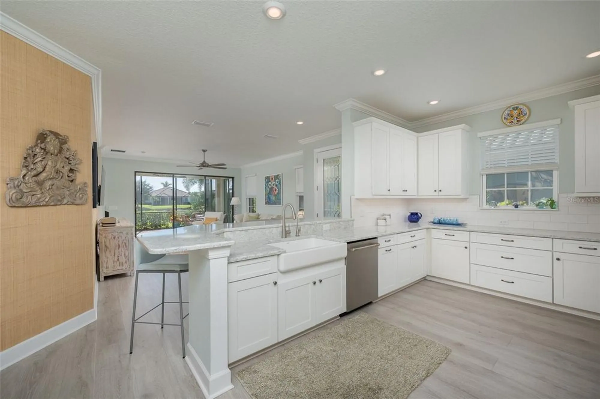 Property Slideshow image 13 of 99 | 5451 lago maggio st, Sarasota, FL, 34238