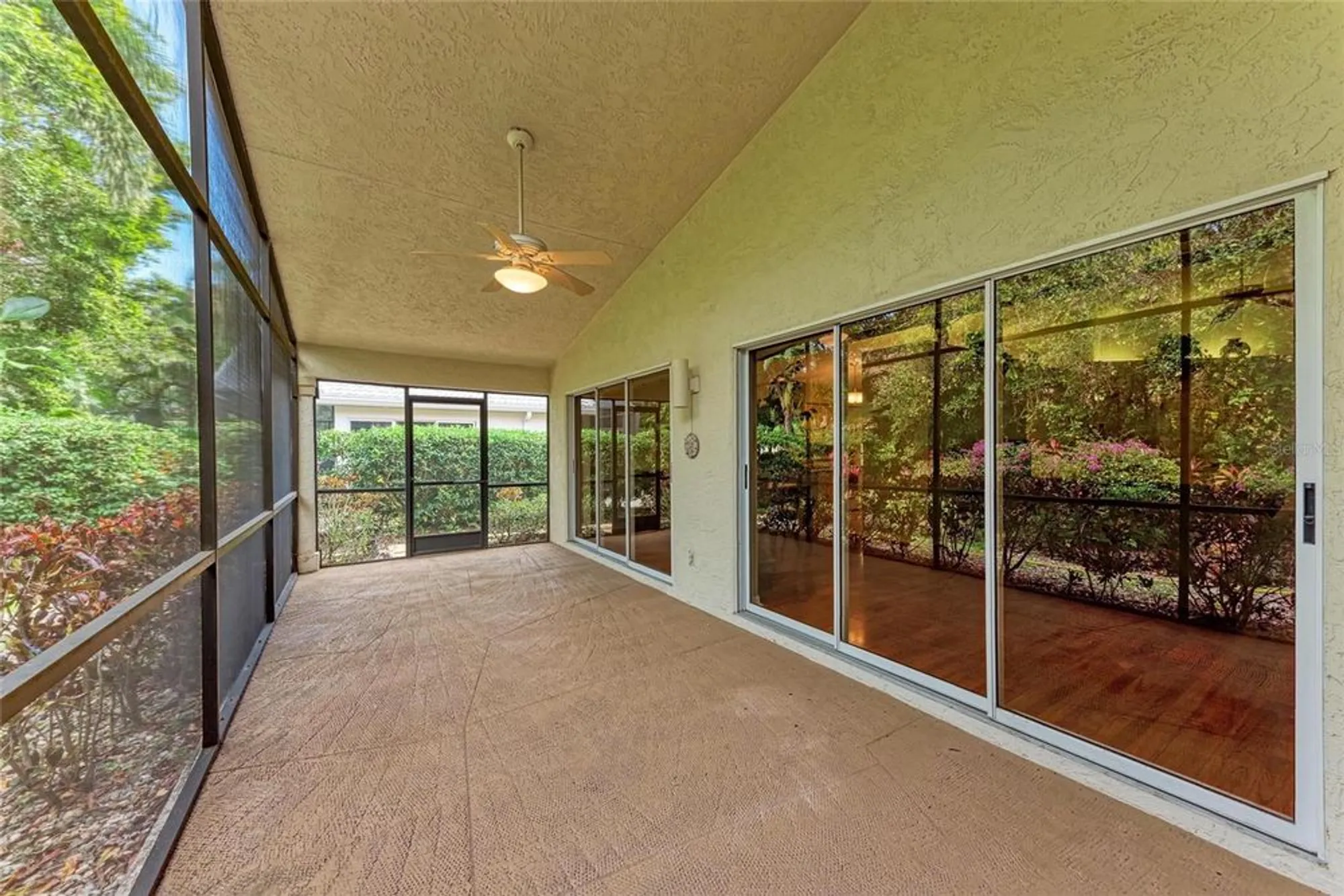 Property Slideshow image 35 of 43 | 5513 83rd ter, Sarasota, FL, 34243