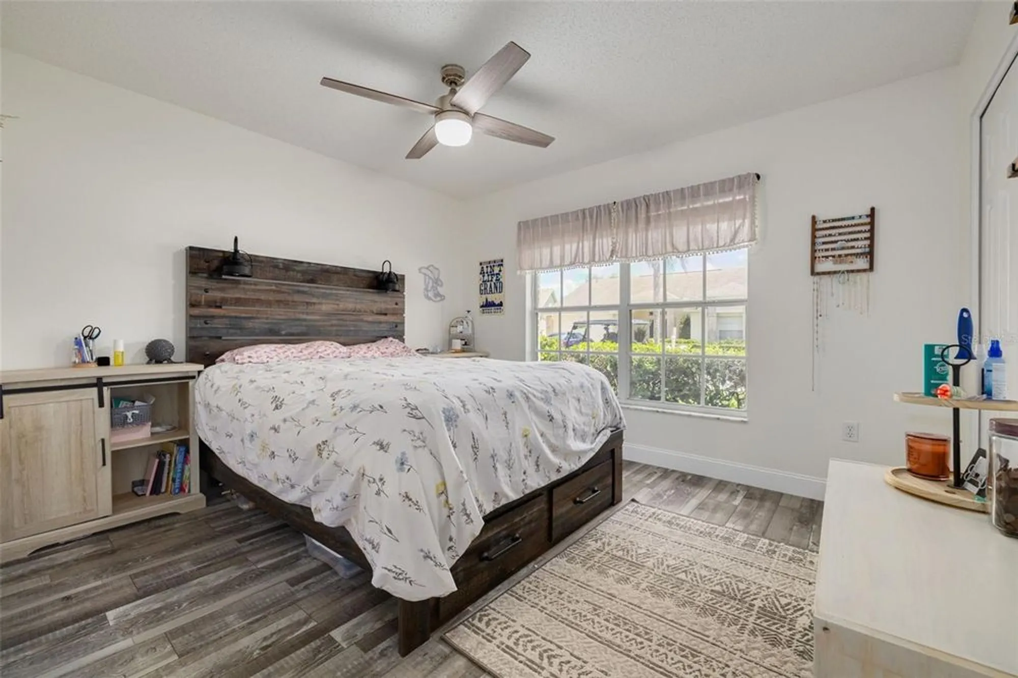 Property Slideshow image 20 of 39 | 1055 blyth hill ct, Trinity, FL, 34655