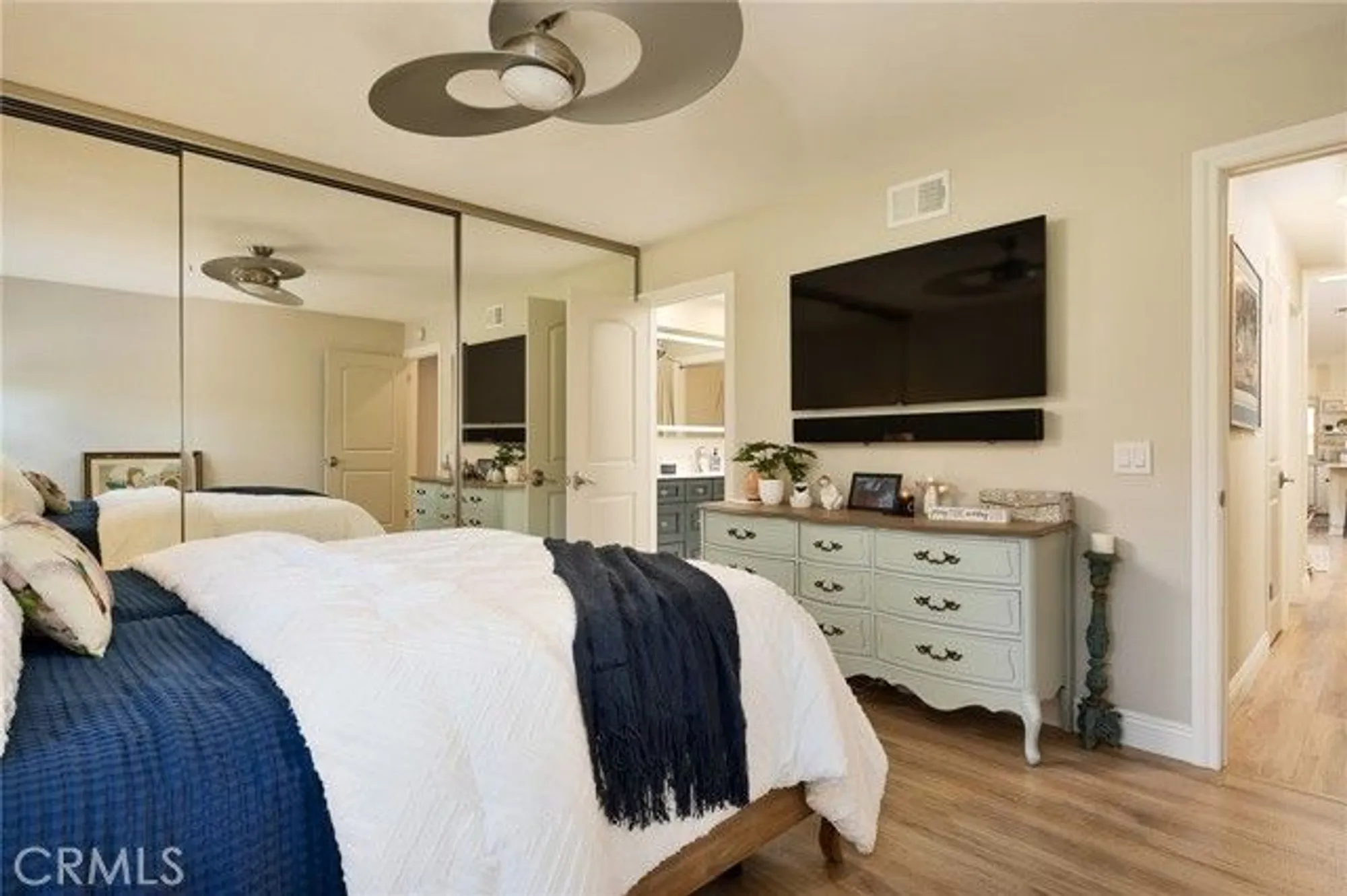 Property Slideshow image 14 of 32 | 8856 sutter cir, Huntington Beach, CA, 92646
