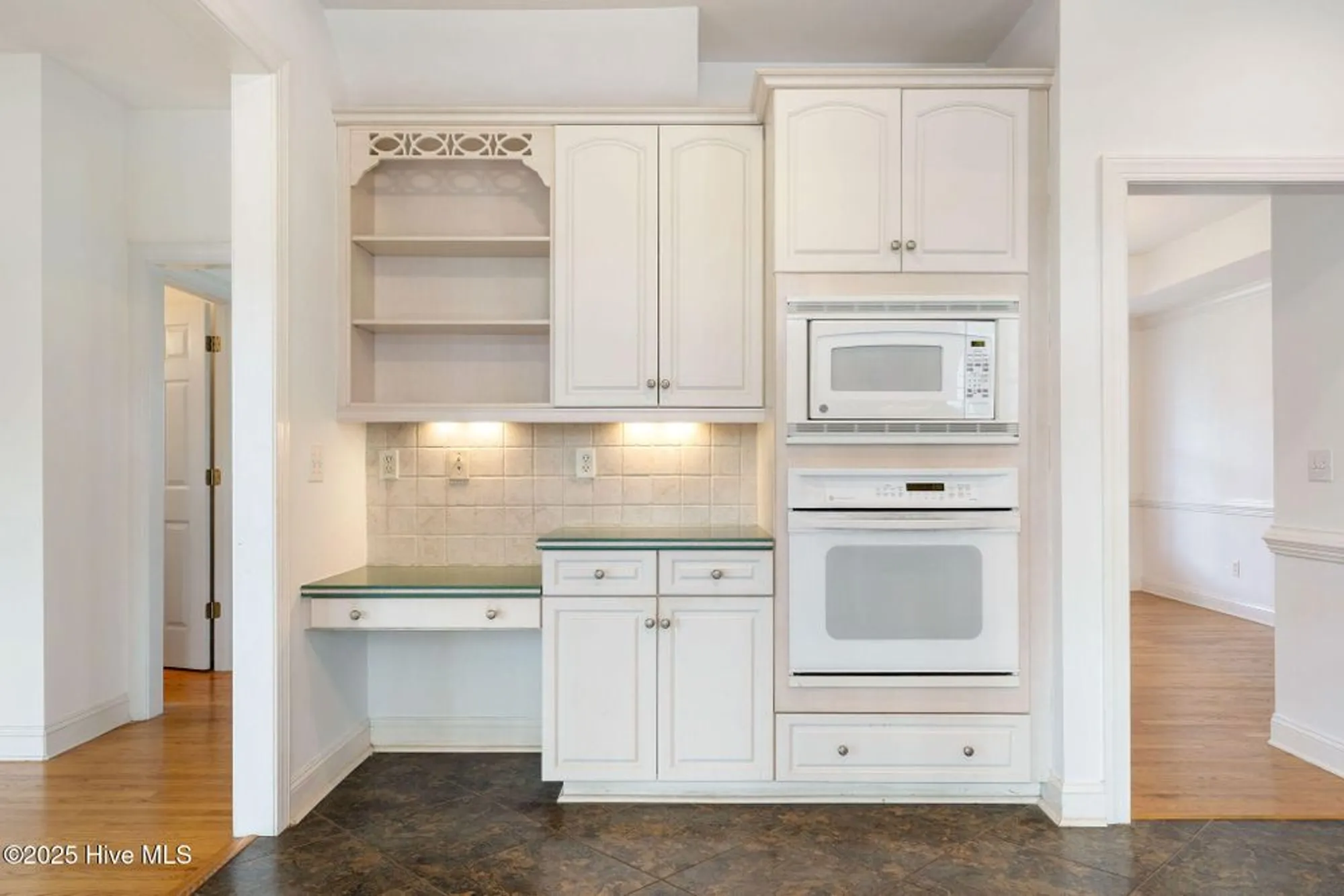 Property Slideshow image 18 of 86 | 4103 kittiwake ct, Southport, NC, 28461