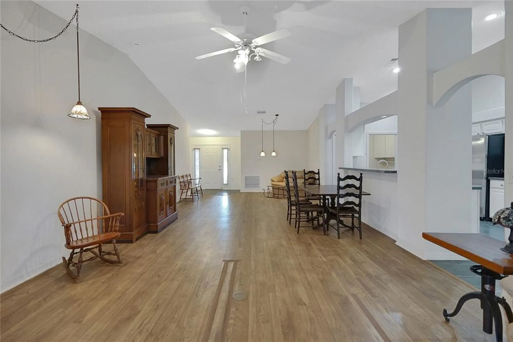 Property Slideshow image 37 of 77 | 32942 rambling oaks ct, Leesburg, FL, 34748