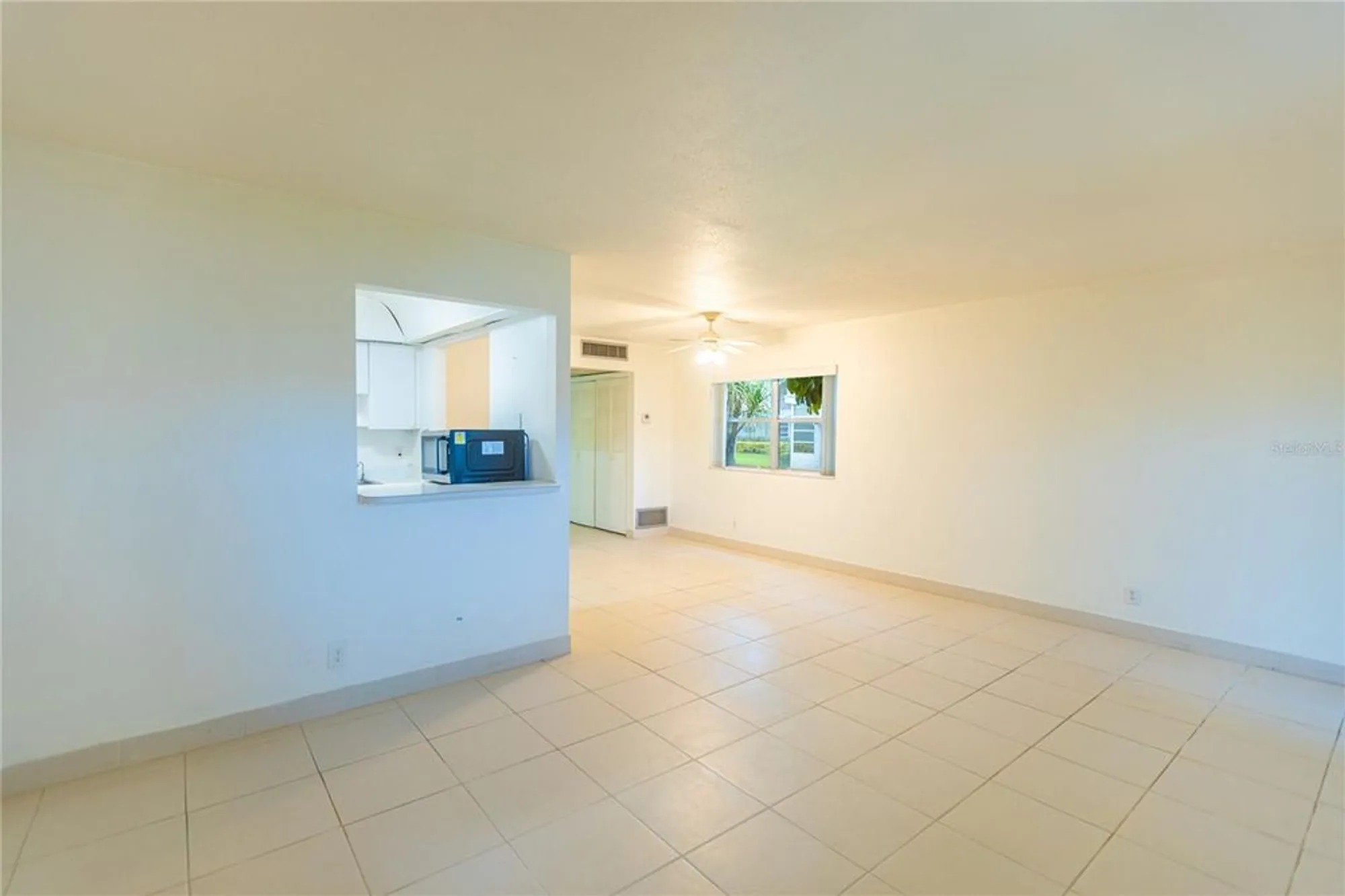 Property Slideshow image 7 of 27 | 643 monaco n # 643, Delray Beach, FL, 33446