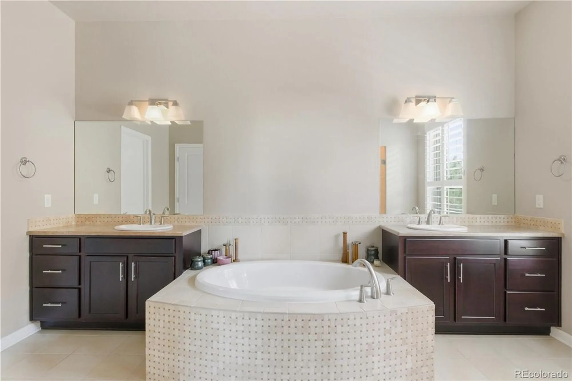 Property Slideshow image 34 of 50 | 3763 wild horse dr, Broomfield, CO, 80023