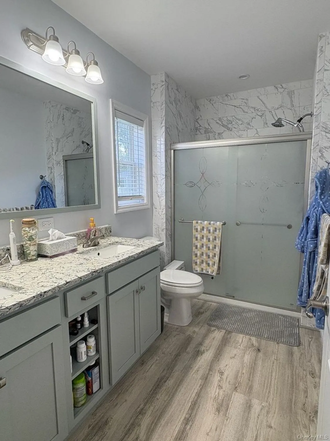 Property Slideshow image 16 of 19 | 1661 old country rd unit 563, Riverhead, NY, 11901