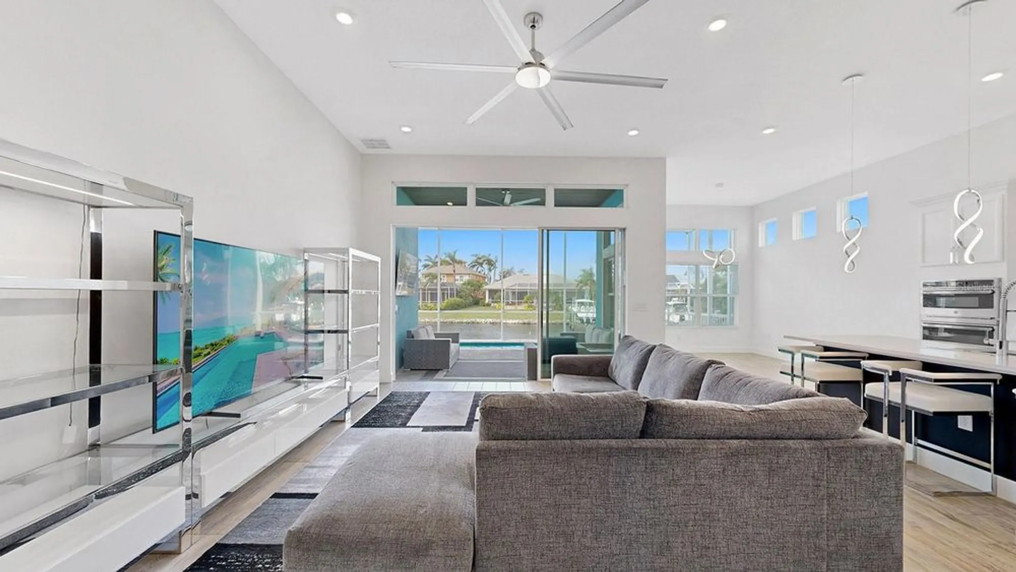 Property Slideshow image 20 of 56 | 5307 wishing arch dr, Apollo Beach, FL, 33572