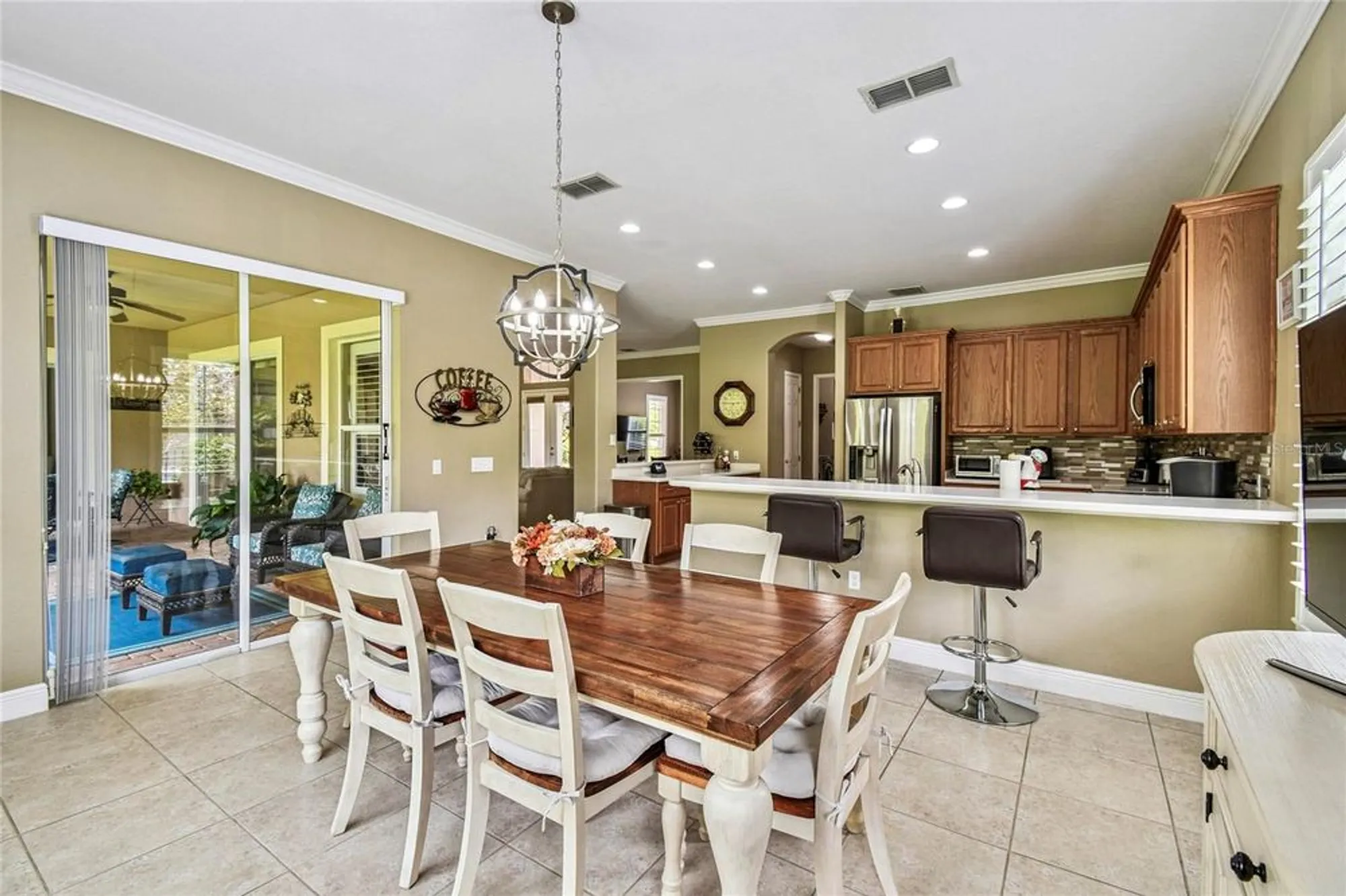 Property Slideshow image 18 of 56 | 542 viterra ct, Kissimmee, FL, 34759