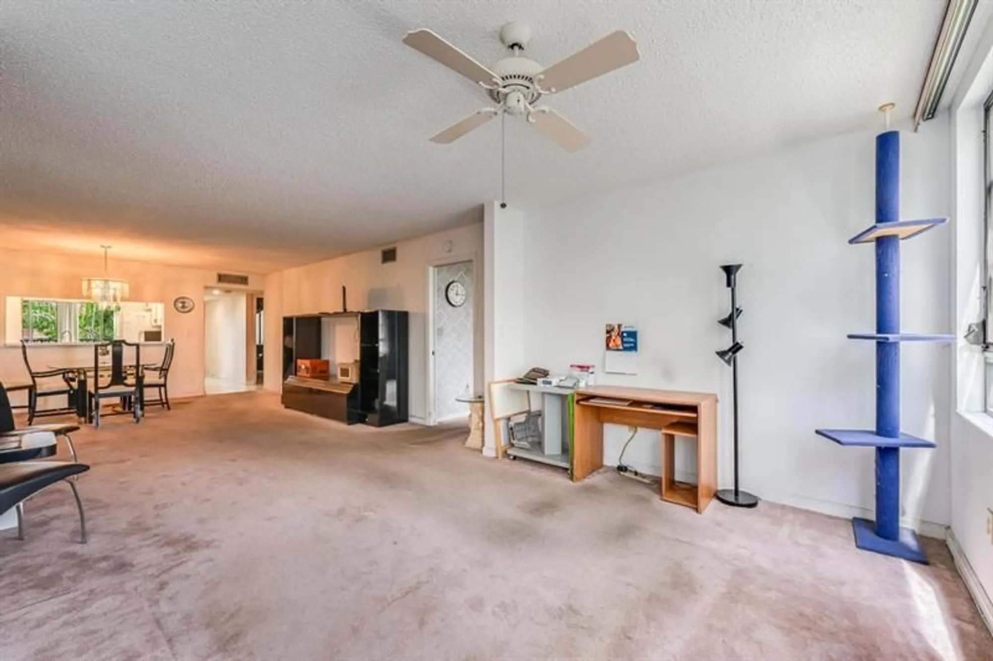 Property Slideshow image 18 of 26 | 10370 e clairmont cir 302, Tamarac, FL, 33321