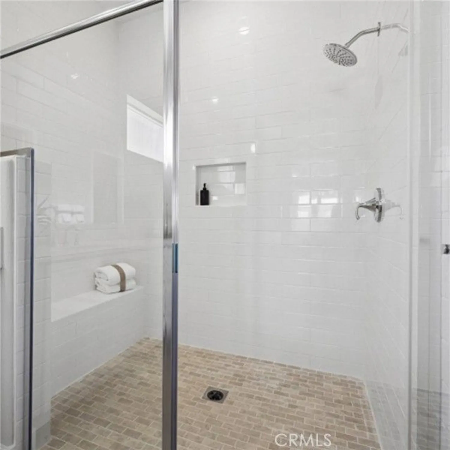 Property Slideshow image 17 of 27 | 24504 via el balneario, Valencia, CA, 91354