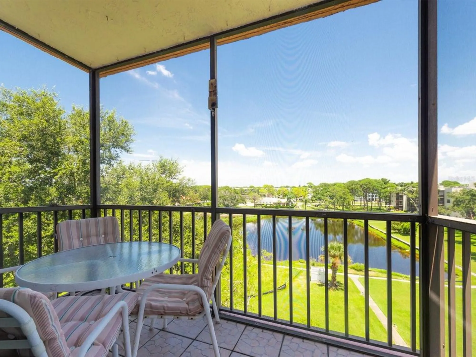 Property Slideshow image 3 of 32 | 8174 terrace garden dr n unit 507, St Petersburg, FL, 33709