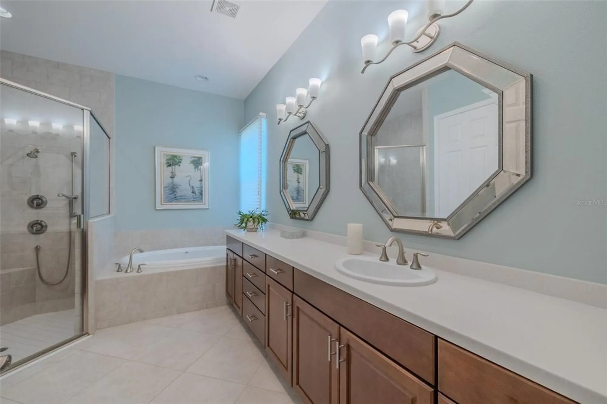Property Slideshow image 18 of 87 | 4938 grand banks dr, Wimauma, FL, 33598
