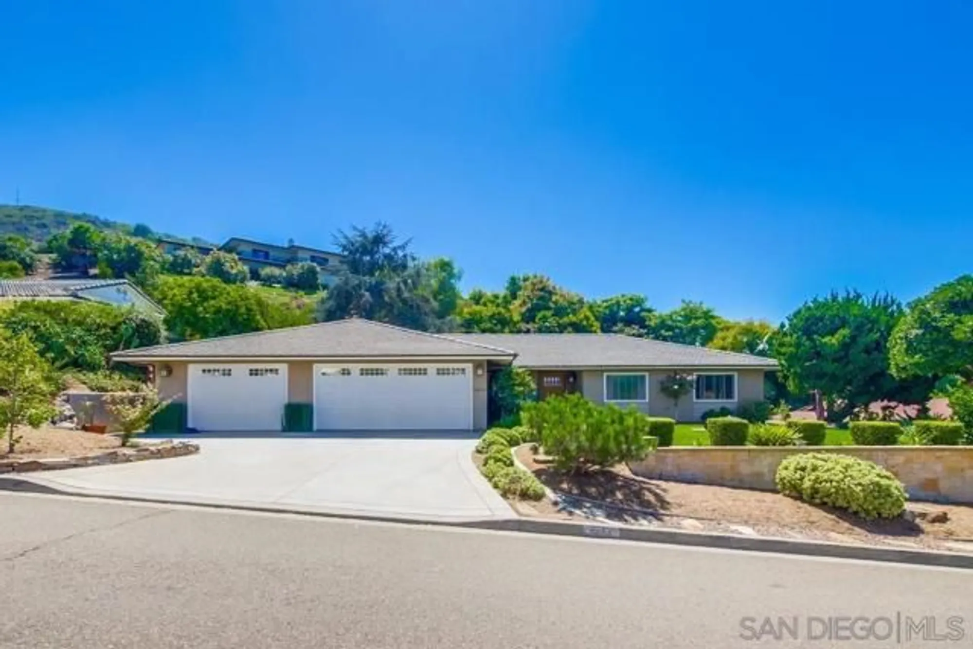 Property Slideshow image 1 of 44 | 1454 la plaza dr, San Marcos, CA, 92078