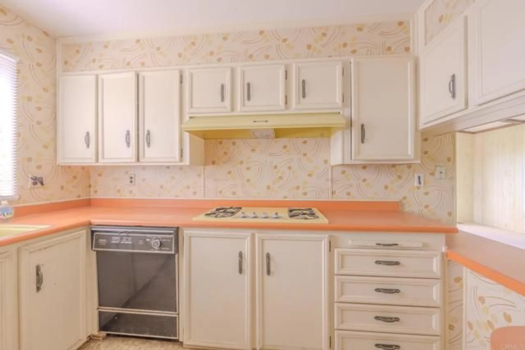 Property Slideshow image 13 of 49 | 4650 dulin rd spc 188, Fallbrook, CA, 92028