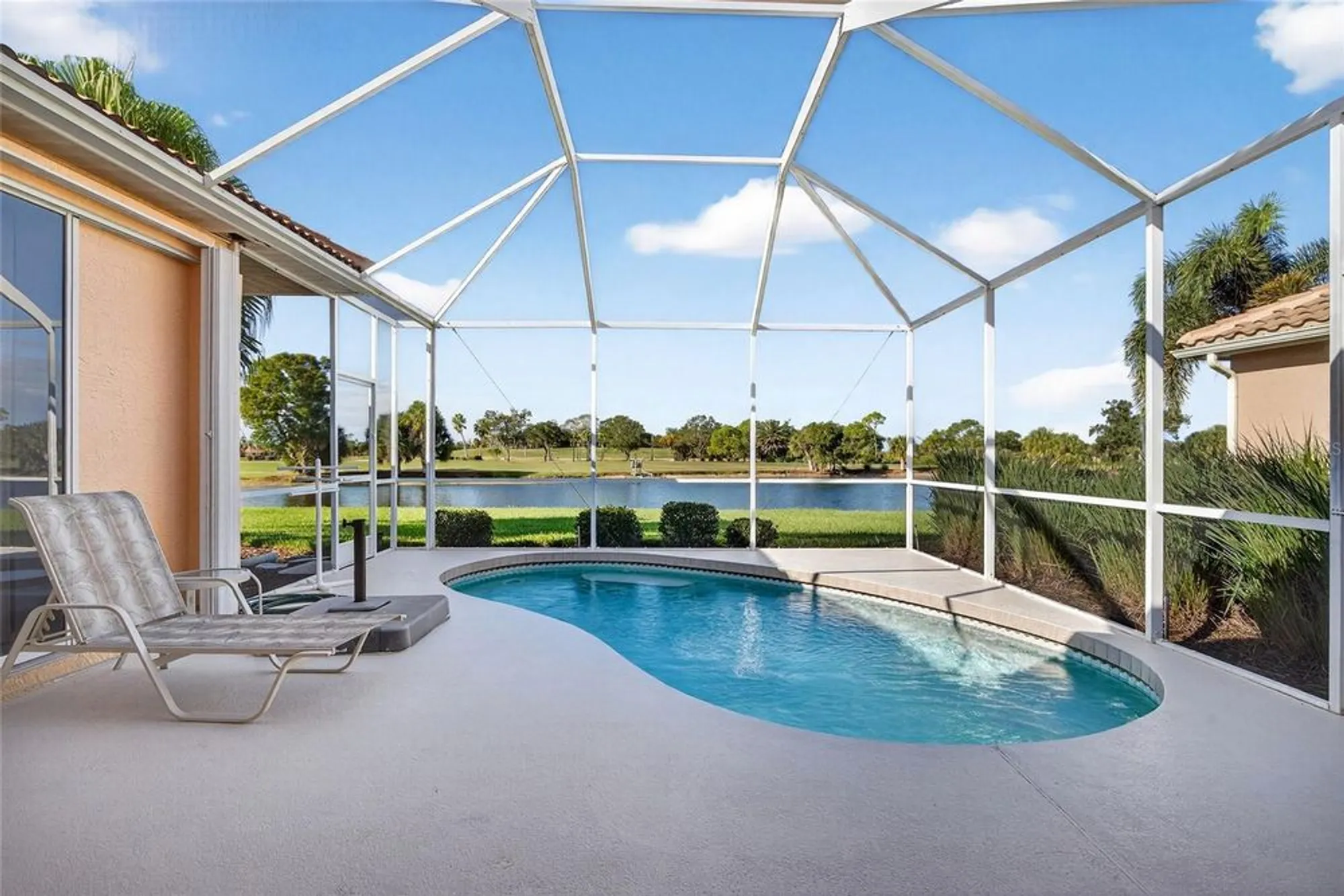 Property Slideshow image 26 of 54 | 5151 pine shadow ln, North Port, FL, 34287