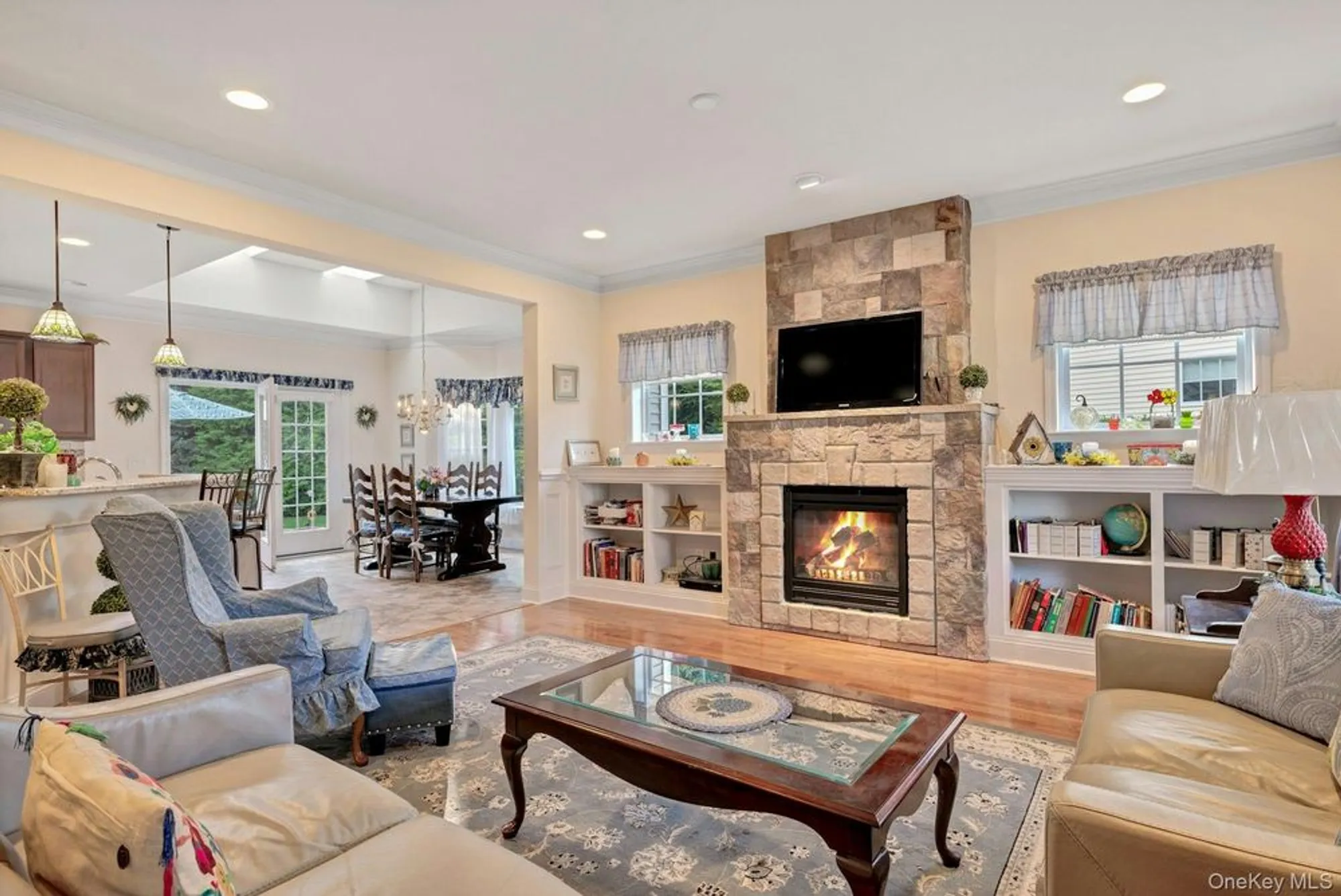 Property Slideshow image 11 of 24 | 159 stoneleigh dr, Riverhead, NY, 11901