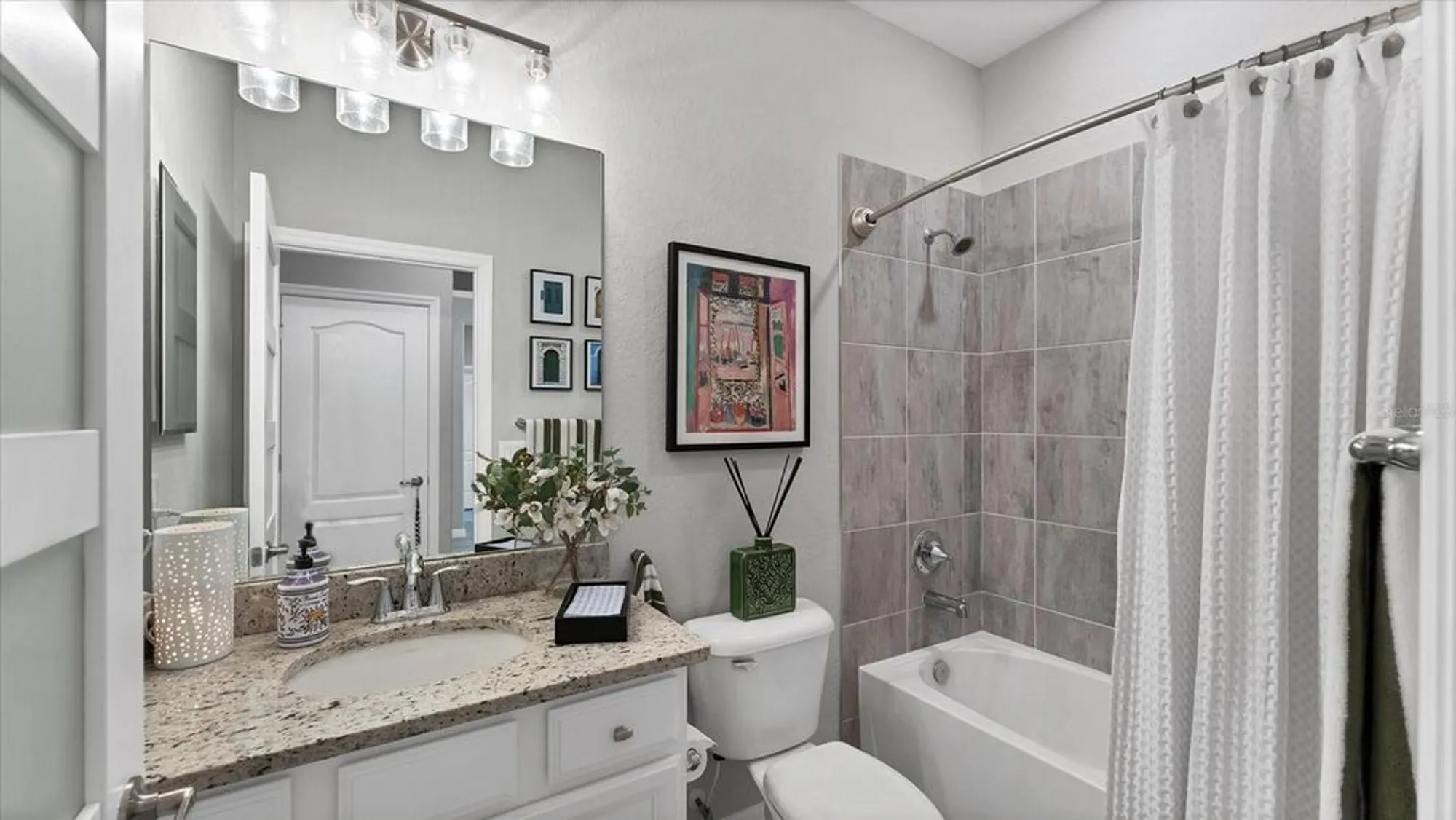Property Slideshow image 28 of 91 | 10113 colubrina dr, Venice, FL, 34293