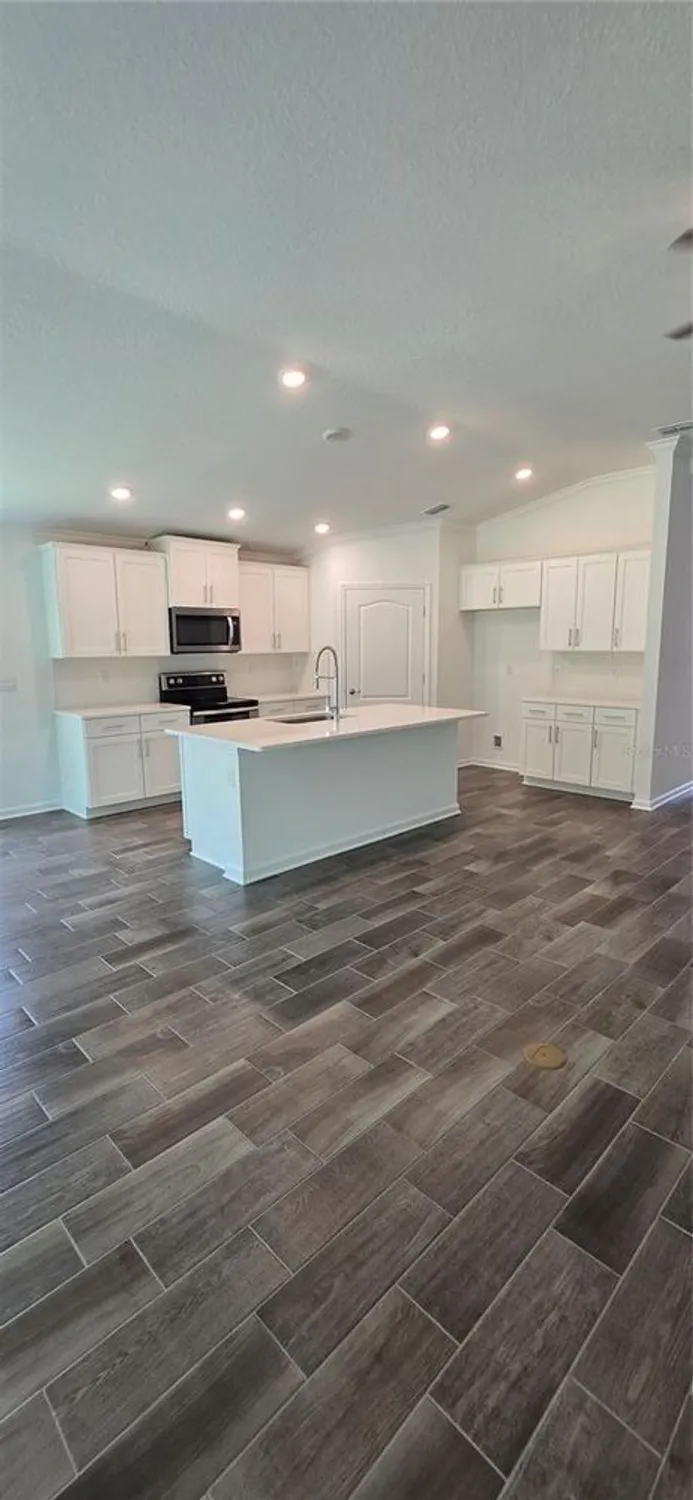 Property Slideshow image 8 of 64 | 155 greenwood dr, Palm Coast, FL, 32137