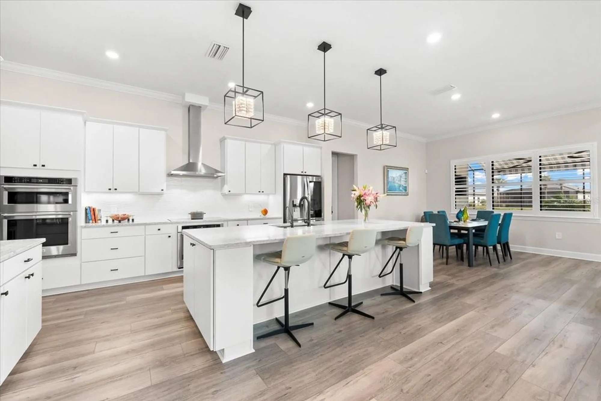 Property Slideshow image 19 of 99 | 17916 northwood pl, Lakewood Ranch, FL, 34202