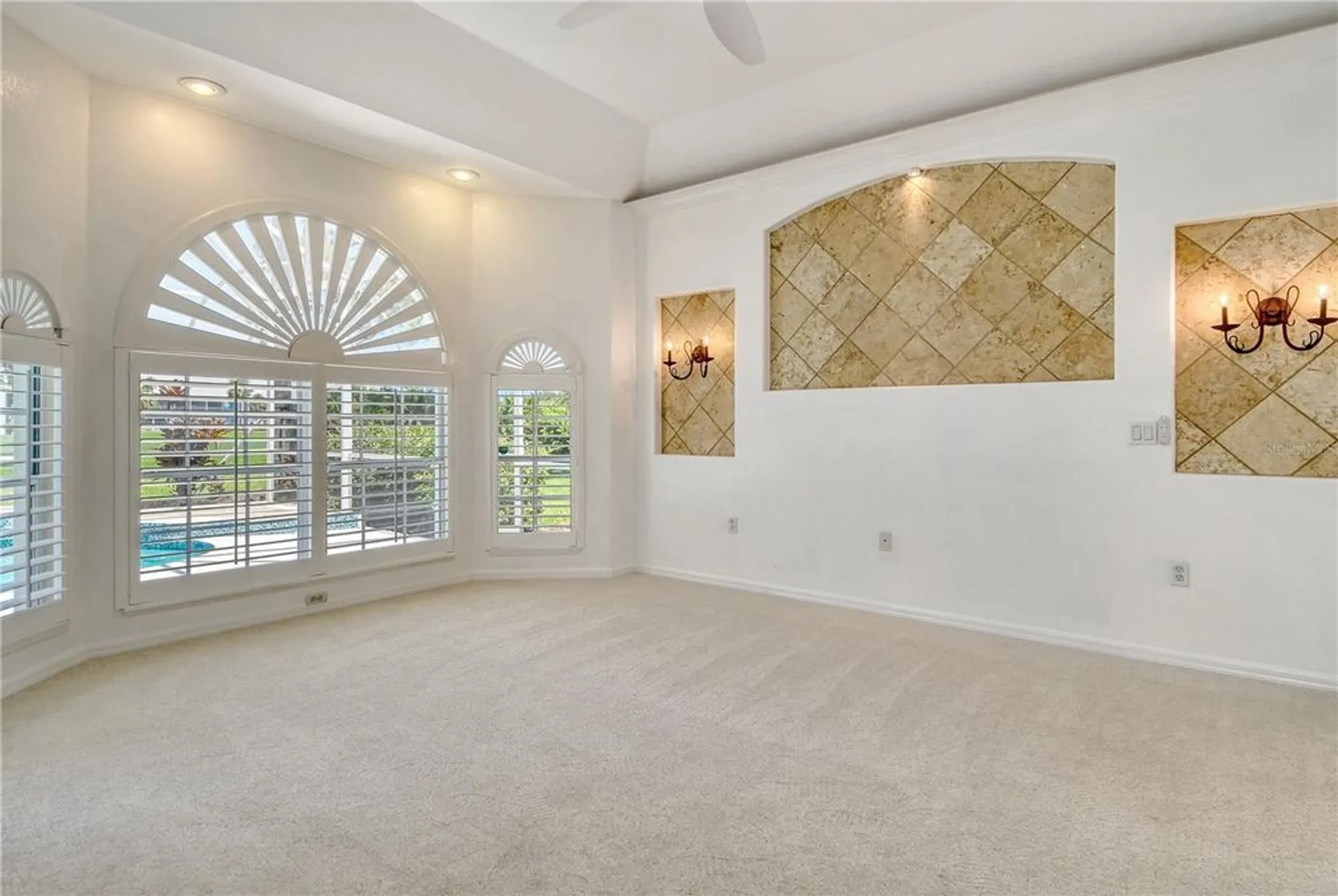 Property Slideshow image 20 of 52 | 340 bermuda ct 5, Venice, FL, 34293