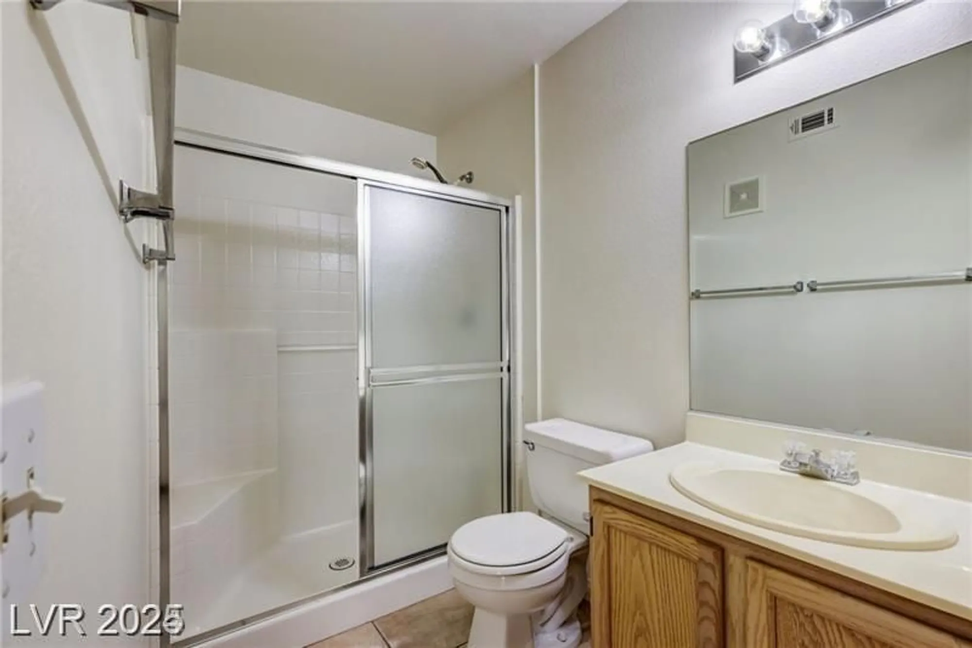 Property Slideshow image 9 of 12 | 3425 e russell rd 220, Las Vegas, NV, 89120
