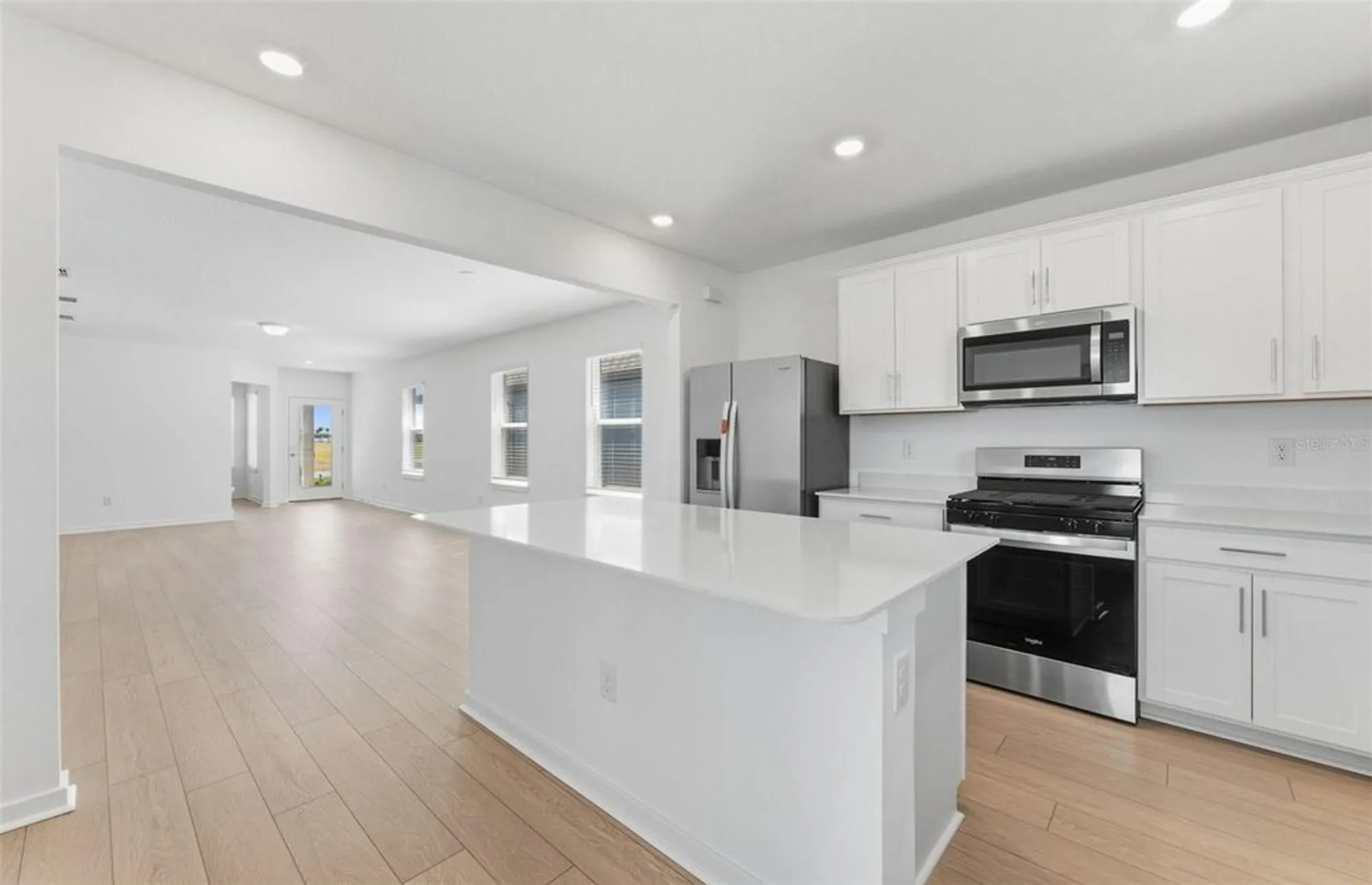 Property Slideshow image 4 of 28 | 14716 sunlit cir, Parrish, FL, 34219