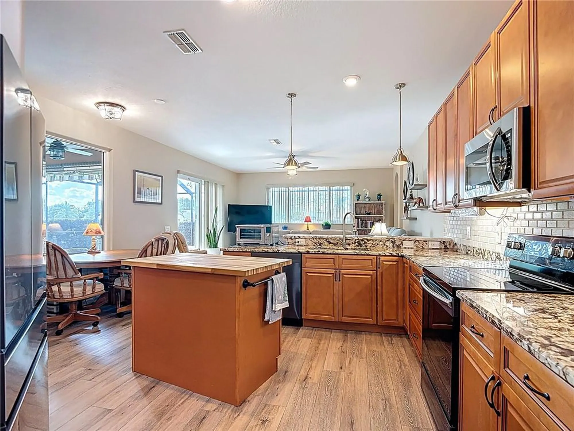 Property Slideshow image 24 of 93 | 18535 gentle breeze ct, Hudson, FL, 34667