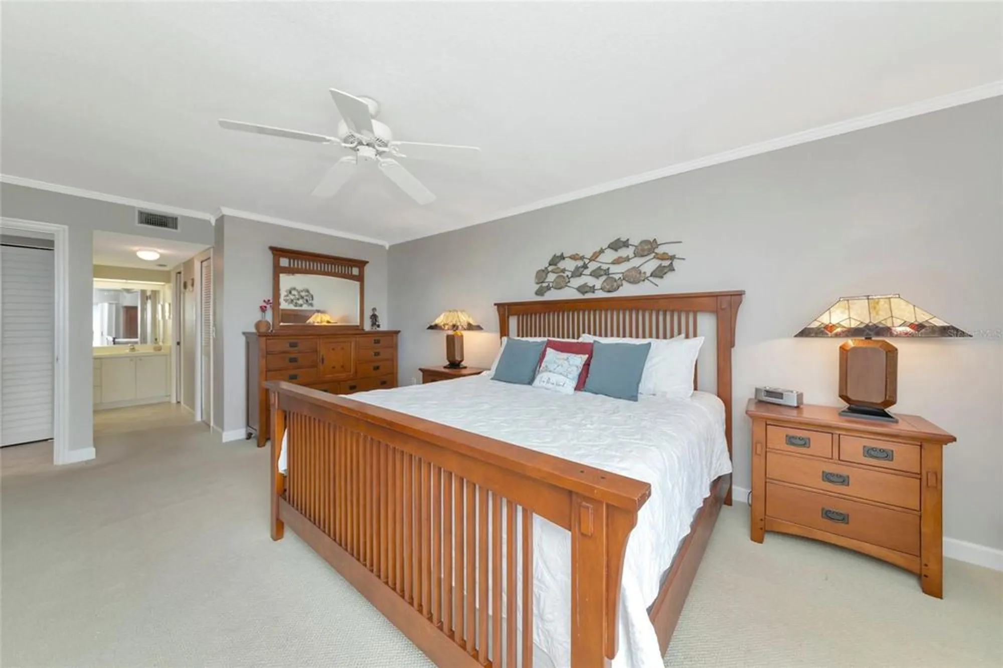 Property Slideshow image 32 of 52 | 1145 edgewater cir # 1145, Bradenton, FL, 34209