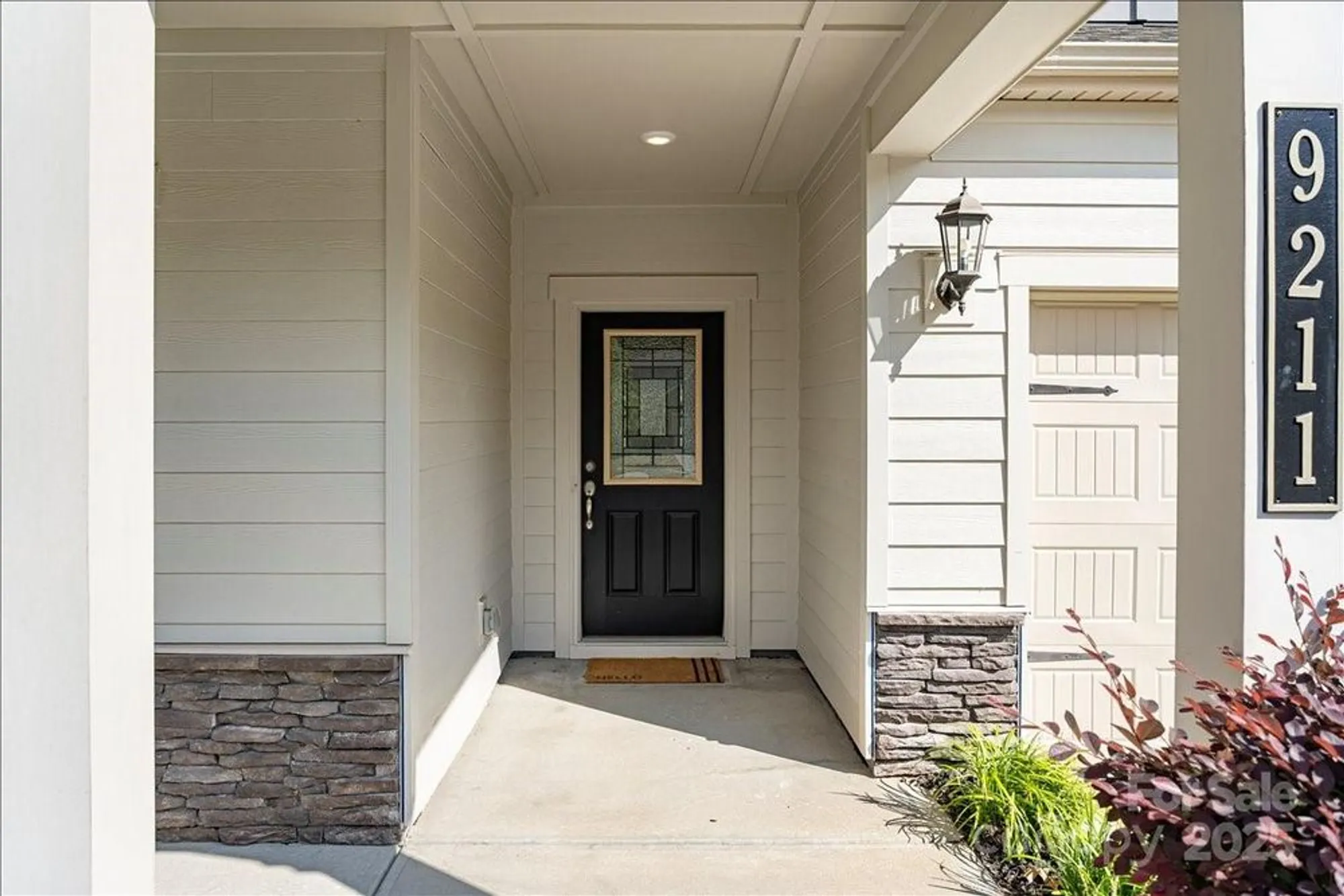 Property Slideshow image 28 of 31 | 9211 grisons ct, Charlotte, NC, 28278