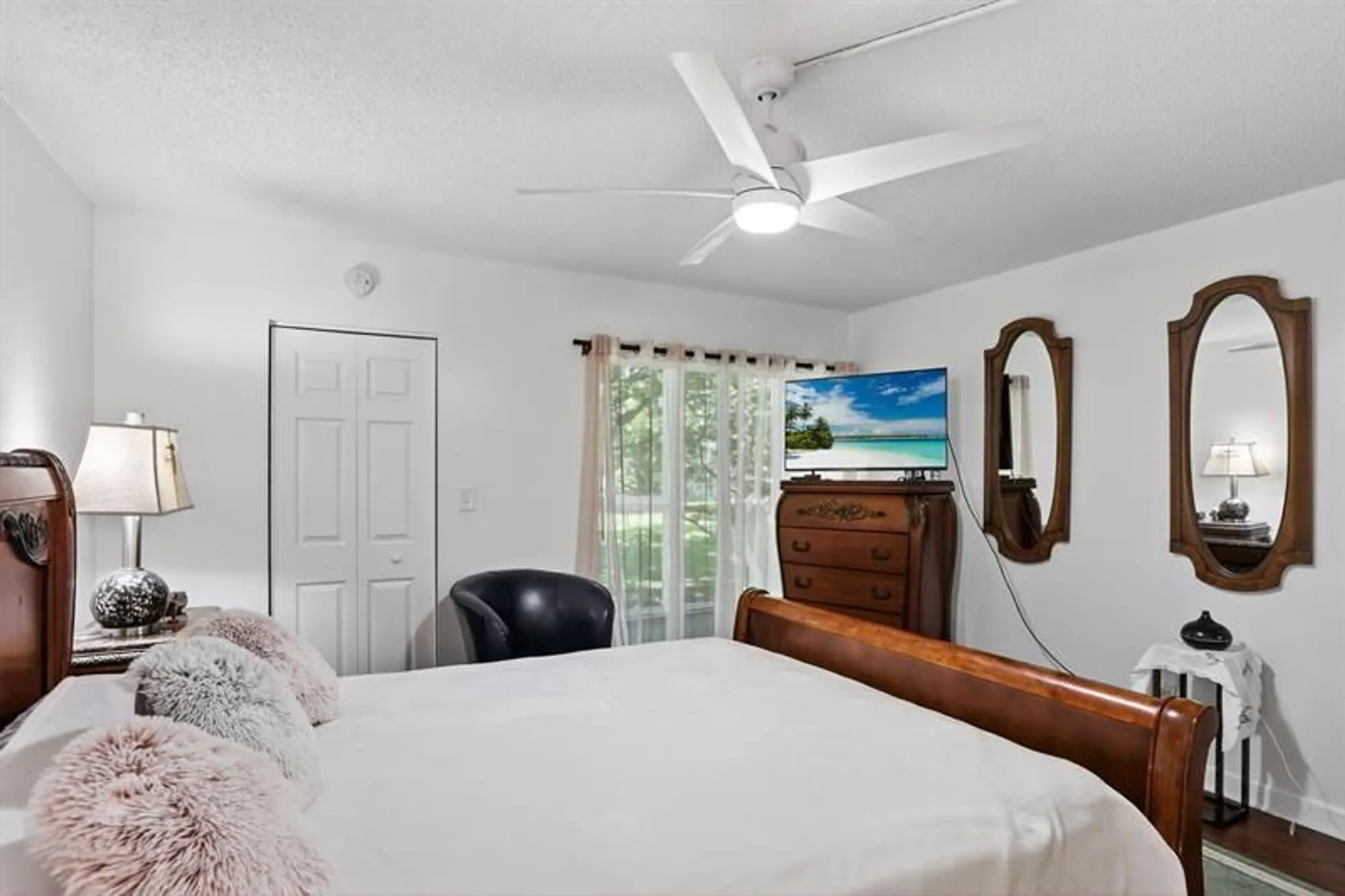 Property Slideshow image 23 of 50 | 2403 antigua cir b2, Coconut Creek, FL, 33066