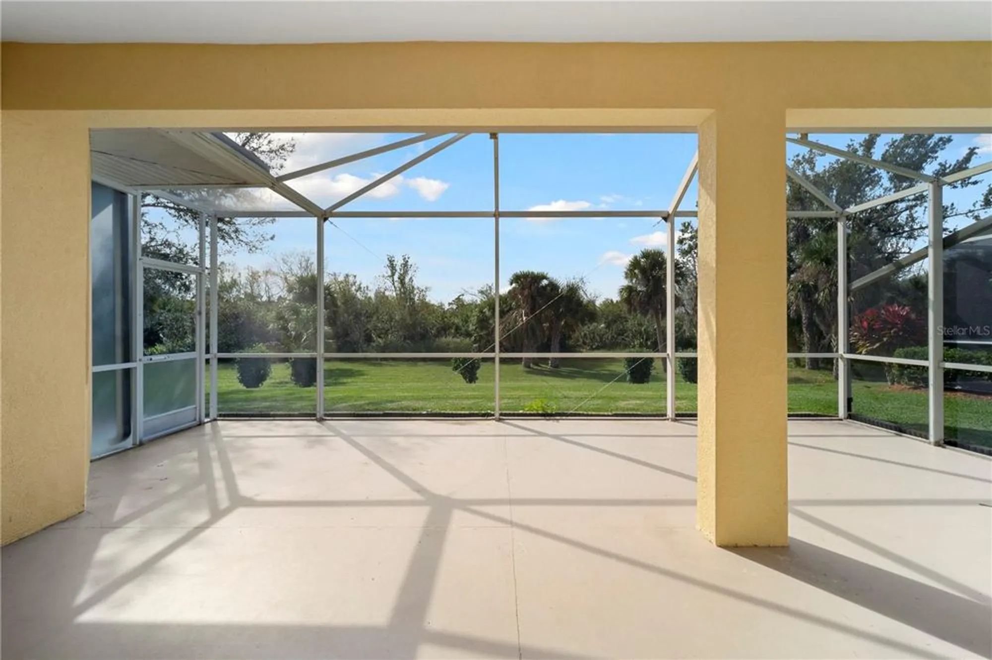Property Slideshow image 6 of 54 | 5301 laurel oak ct, North Port, FL, 34287