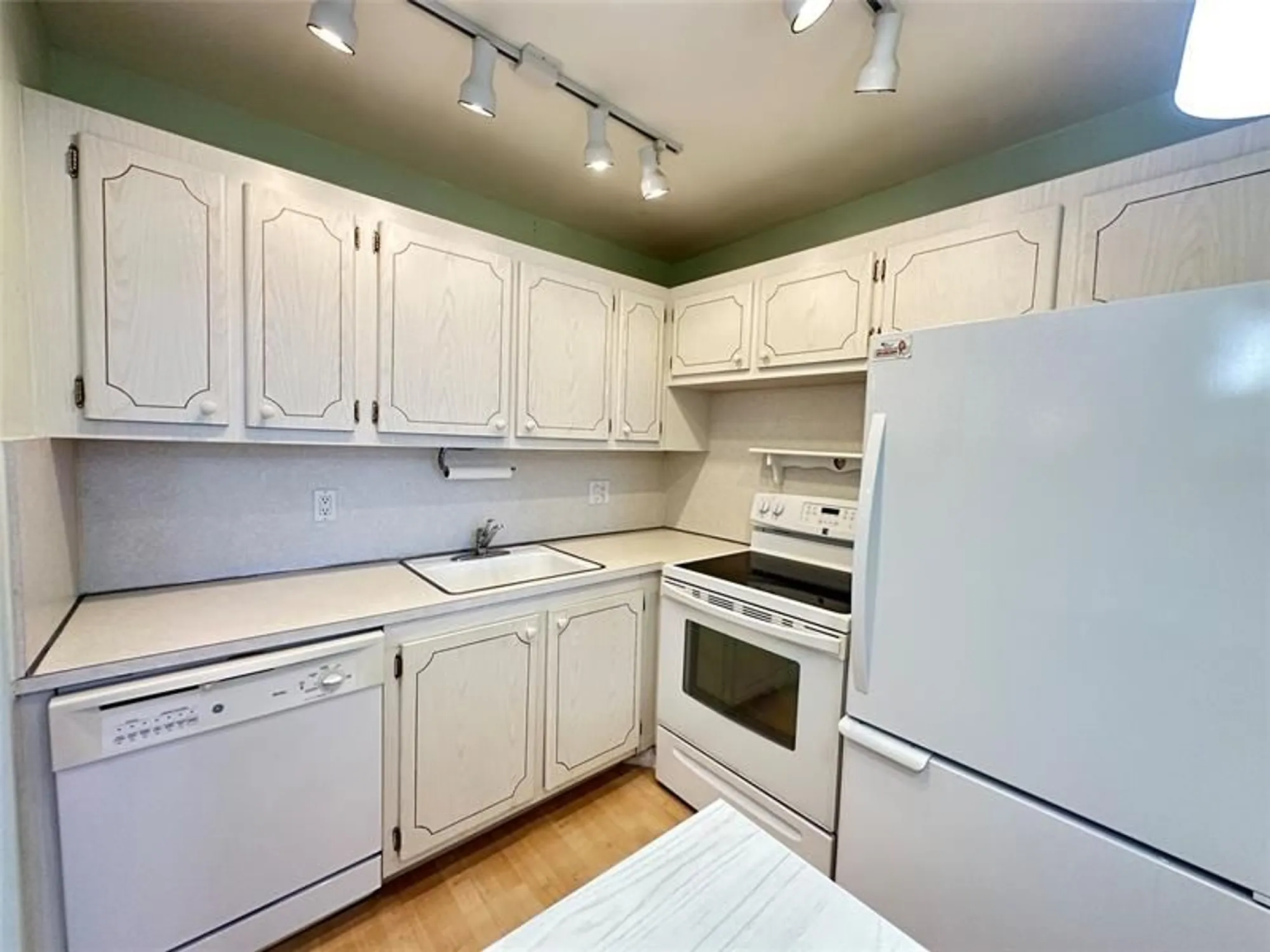 Property Slideshow image 7 of 53 | 3006 cambridge a # 3006, Deerfield Beach, FL, 33442