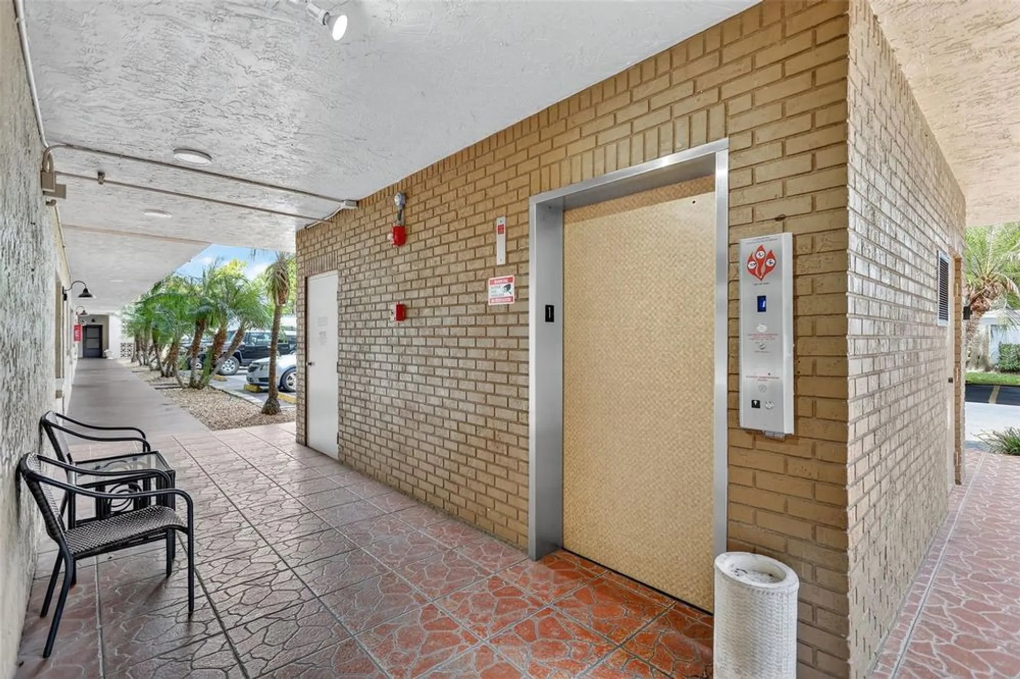 Property Slideshow image 5 of 36 | 5975 terrace park dr n unit 209, Saint Petersburg, FL, 33709