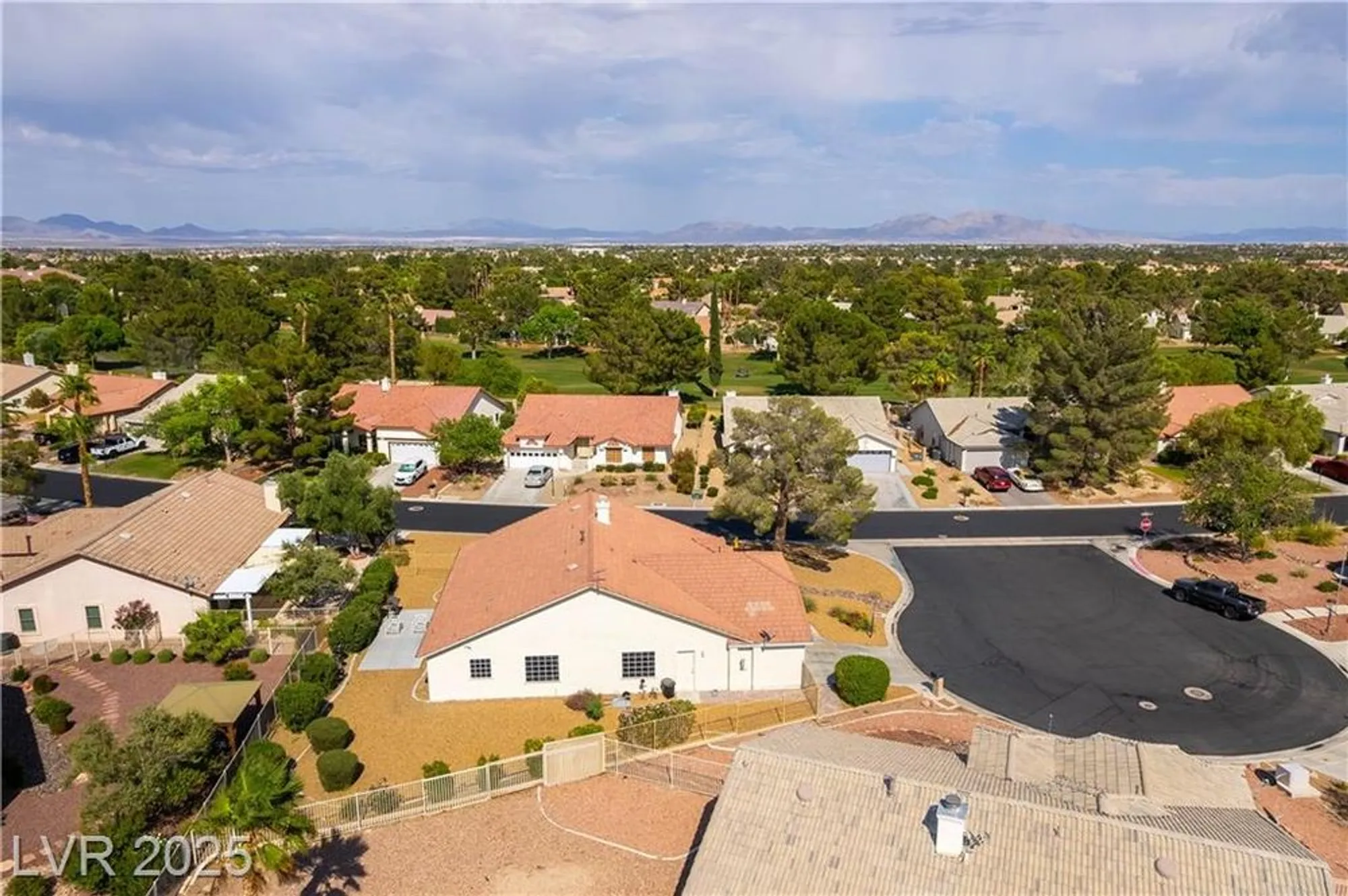 Property Slideshow image 37 of 42 | 5600 segolilly cir, Las Vegas, NV, 89130