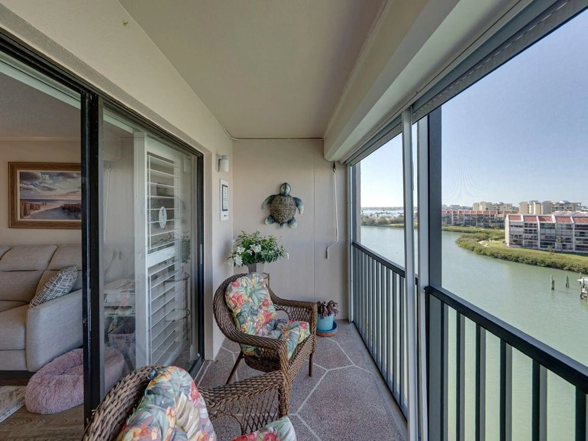 Property Slideshow image 28 of 80 | 7600 sun island dr 703, South Pasadena, FL, 33707