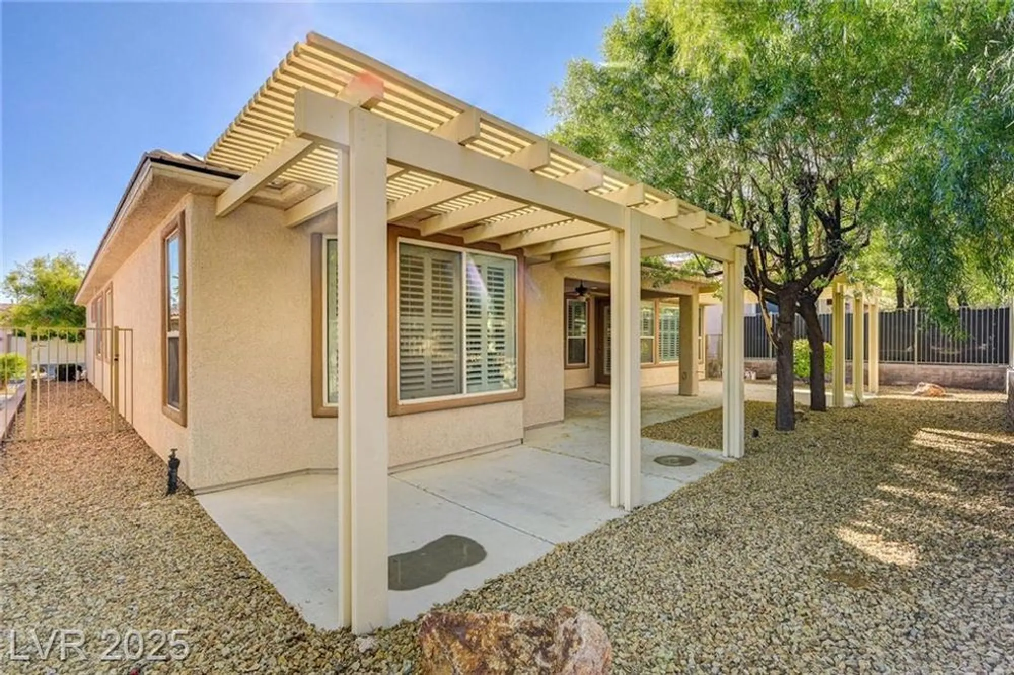 Property Slideshow image 36 of 96 | 10372 abisso dr, Las Vegas, NV, 89135